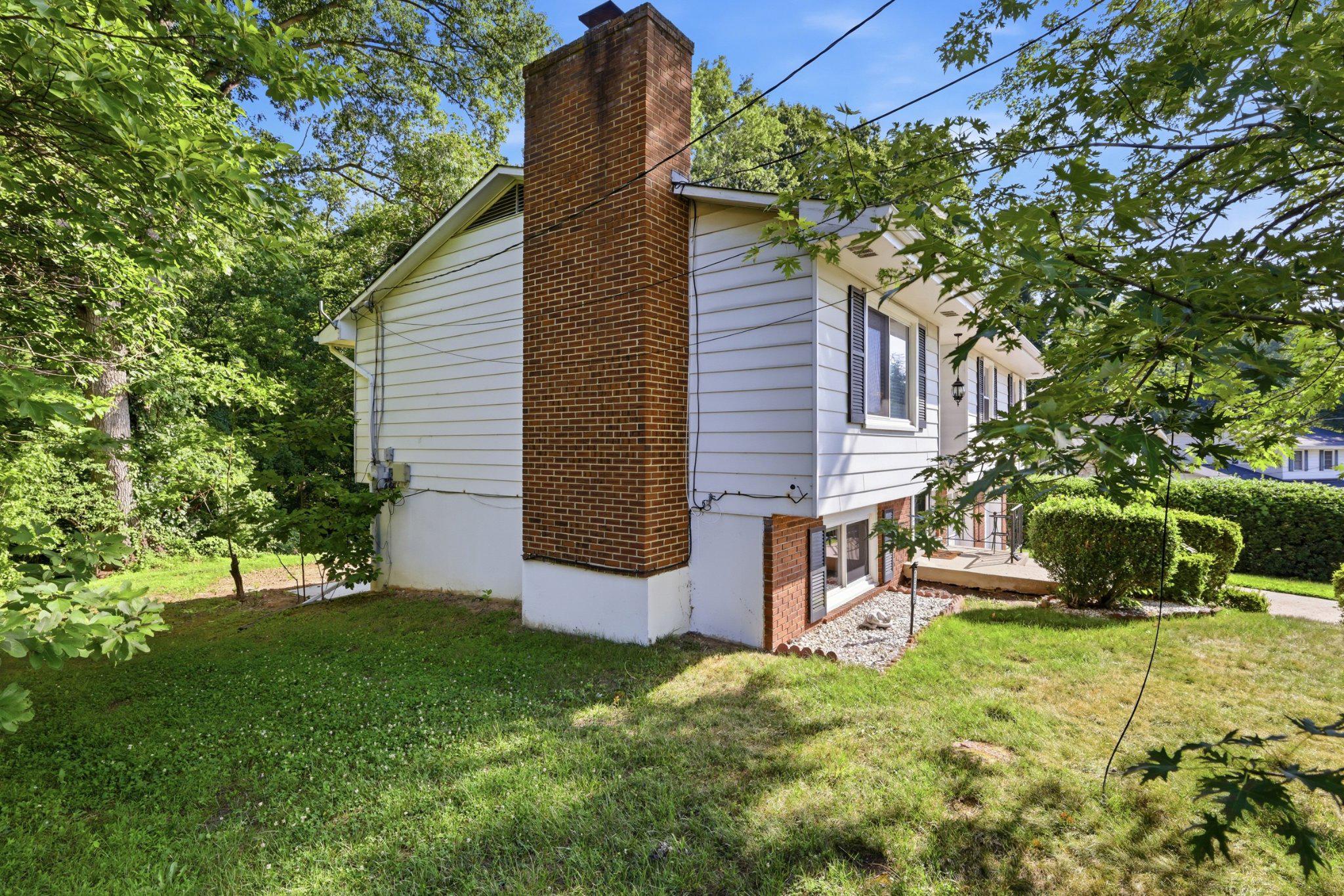  13015 Chalfont Avenue, Fort Washington, MD, 20744 - 物件實景