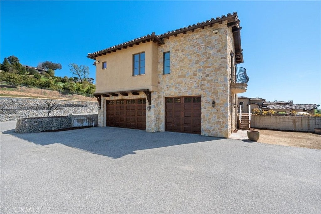 Fallbrook, California, 92028, United States, 7 Bedrooms Bedrooms, ,7 BathroomsBathrooms,Residential,For Sale,1827322