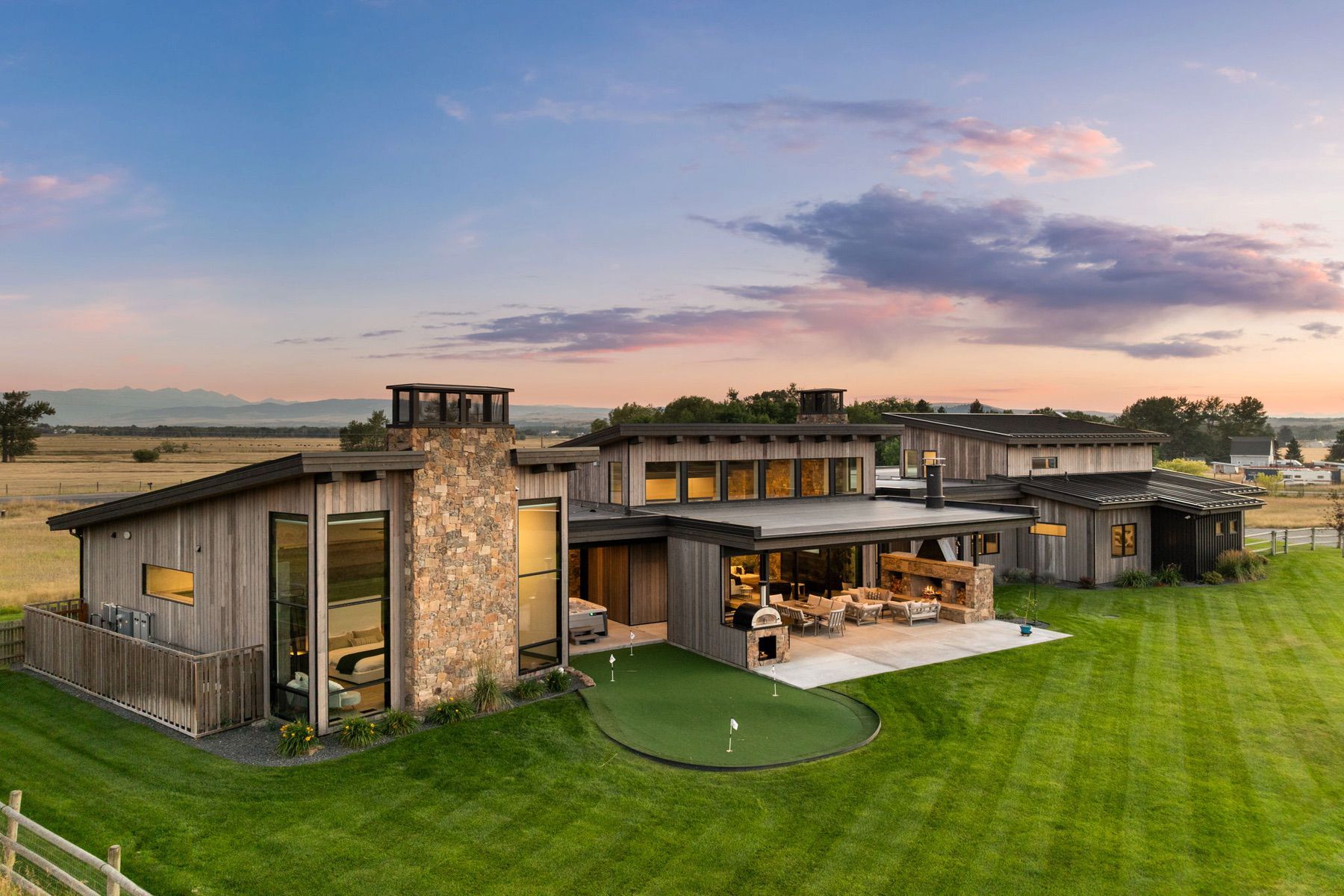  683 Cobb Hill Rd - 物件實景