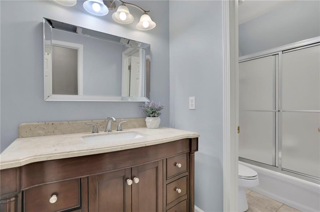 Marietta, Georgia, 30066, United States, 4 Bedrooms Bedrooms, ,3 BathroomsBathrooms,Residential,For Sale,2003100