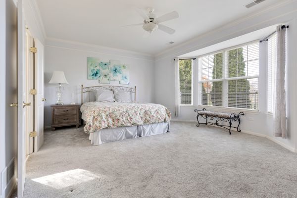 Huntley, Illinois, 60142, United States, 2 Bedrooms Bedrooms, ,2 BathroomsBathrooms,Residential,For Sale,1989906