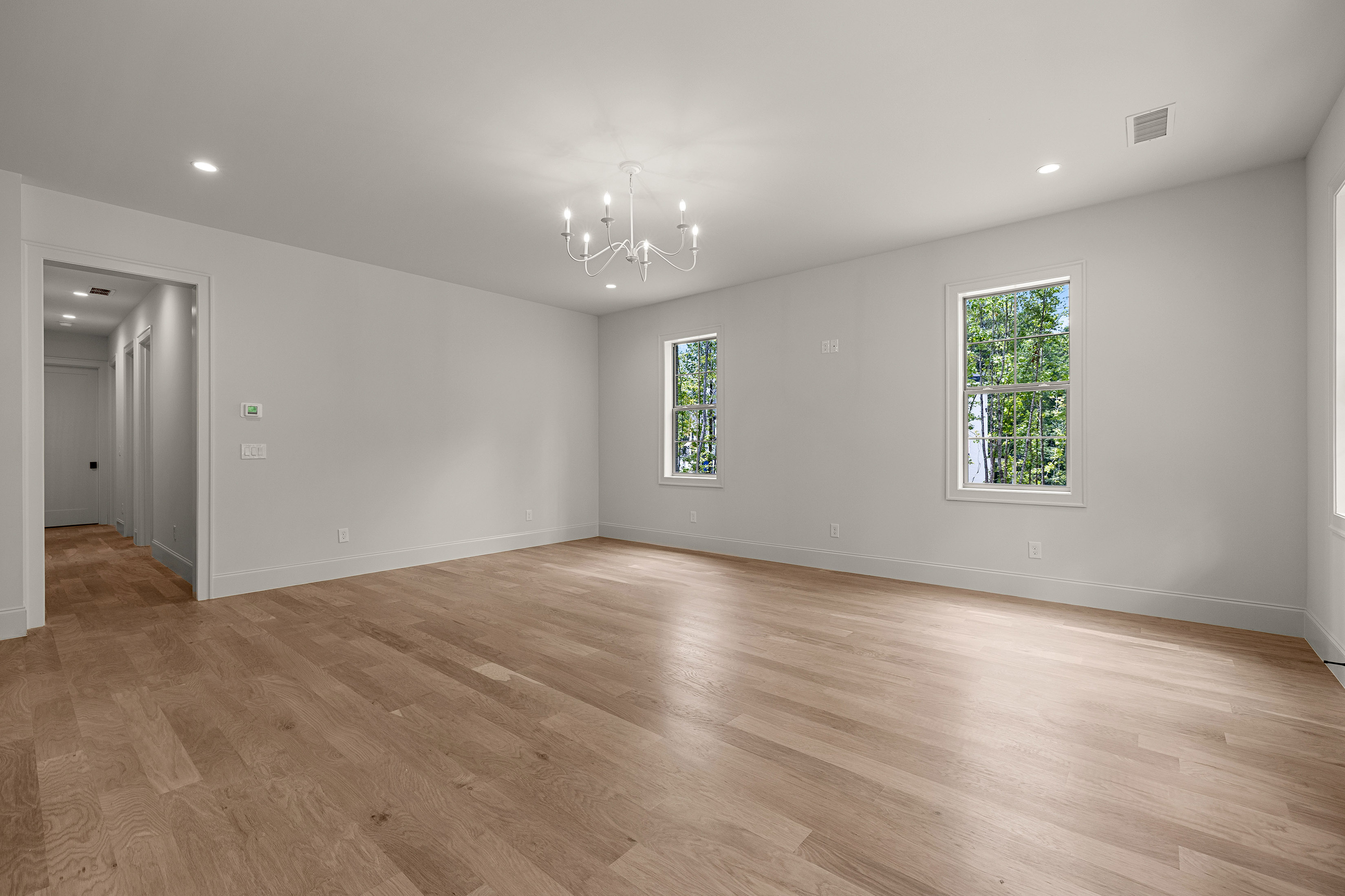  Beautiful New Construction With European Flair in Arbor Springs - 物件實景