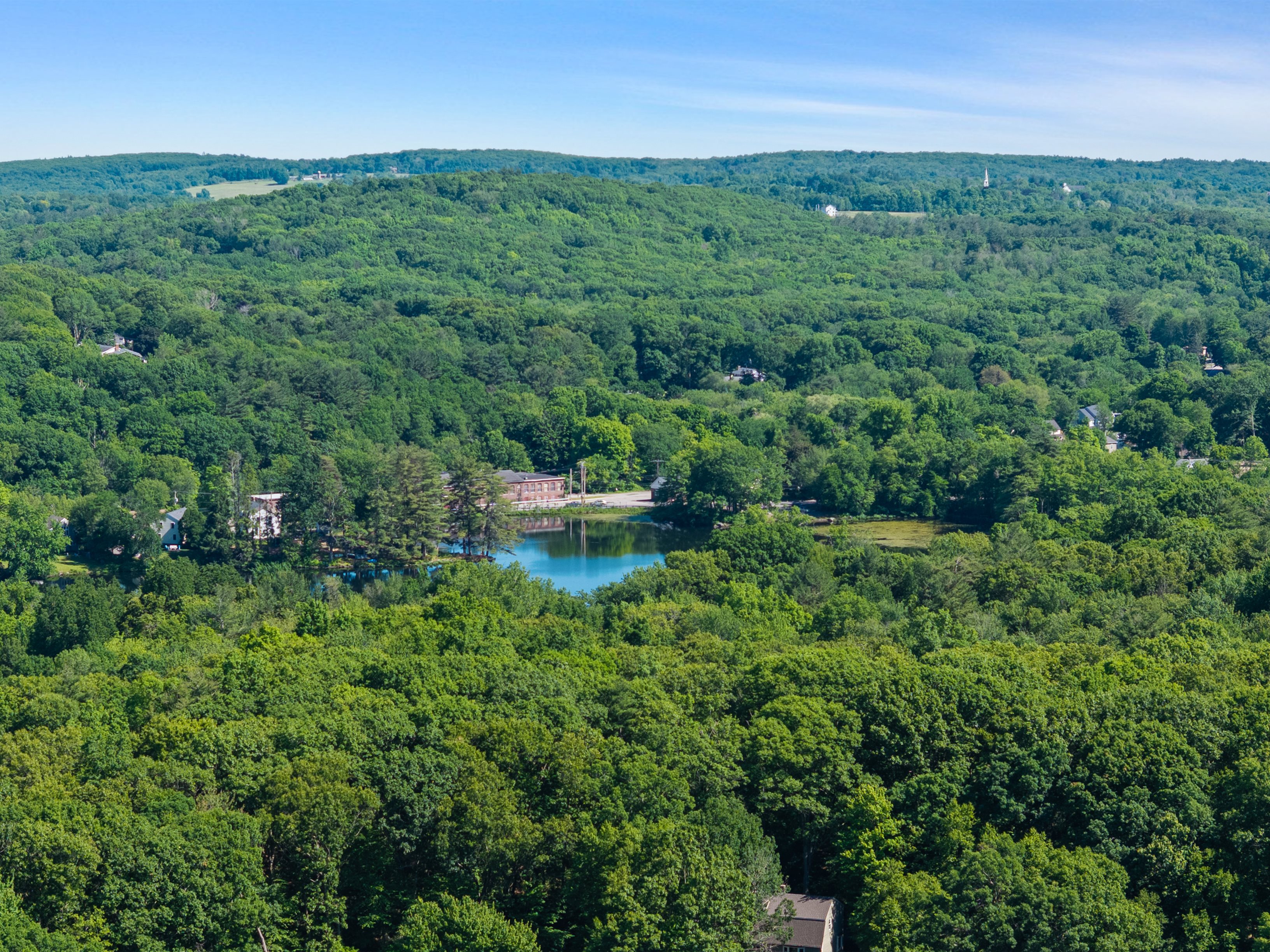  61 Beach Street, Millbury, MA 01527 - 物件實景