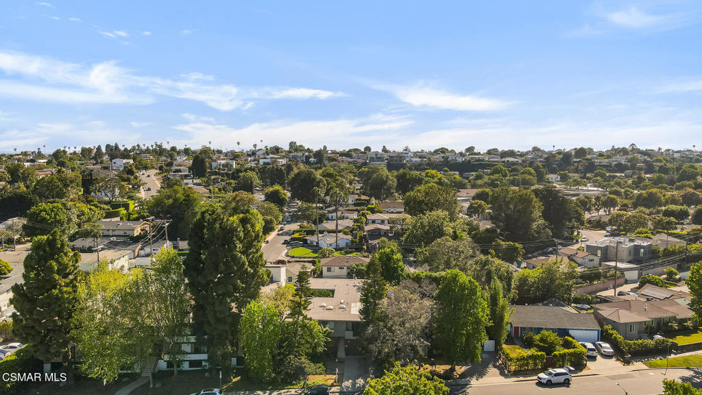 Los Angeles, California, 90066, United States, ,Residential,For Sale,1898424