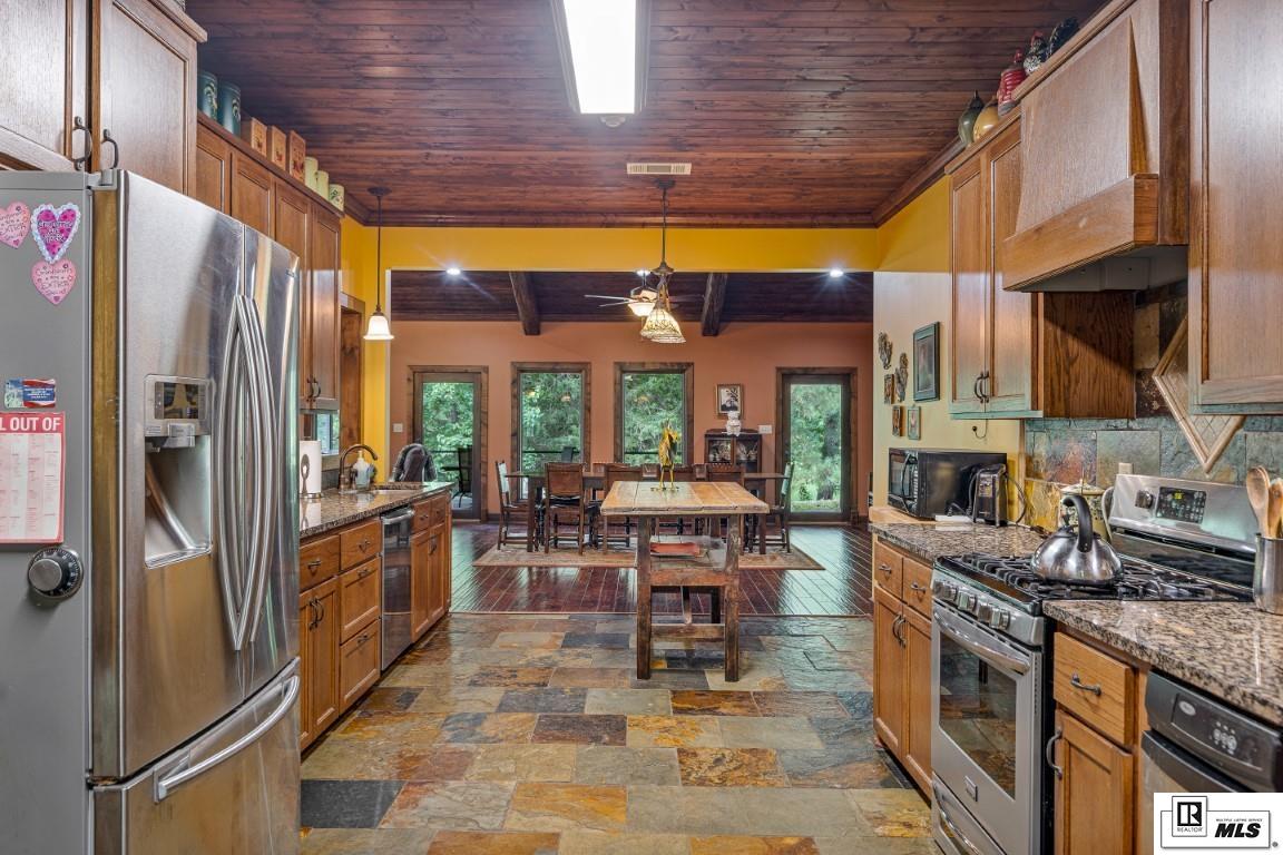 Downsville, Louisiana, 71234, United States, 3 Bedrooms Bedrooms, ,2 BathroomsBathrooms,Residential,For Sale,1885392