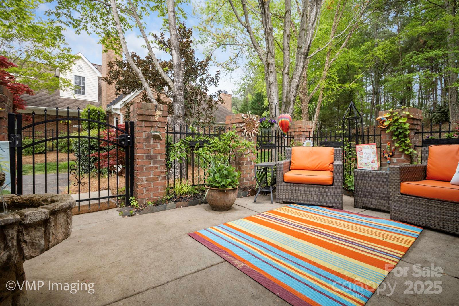 Charlotte, North Carolina, 28277, United States, 2 Bedrooms Bedrooms, ,2 BathroomsBathrooms,Residential,For Sale,1767895