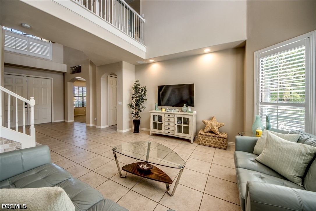 Cape Coral, Florida, 33904, United States, 6 Bedrooms Bedrooms, ,4 BathroomsBathrooms,Residential,For Sale,2006453