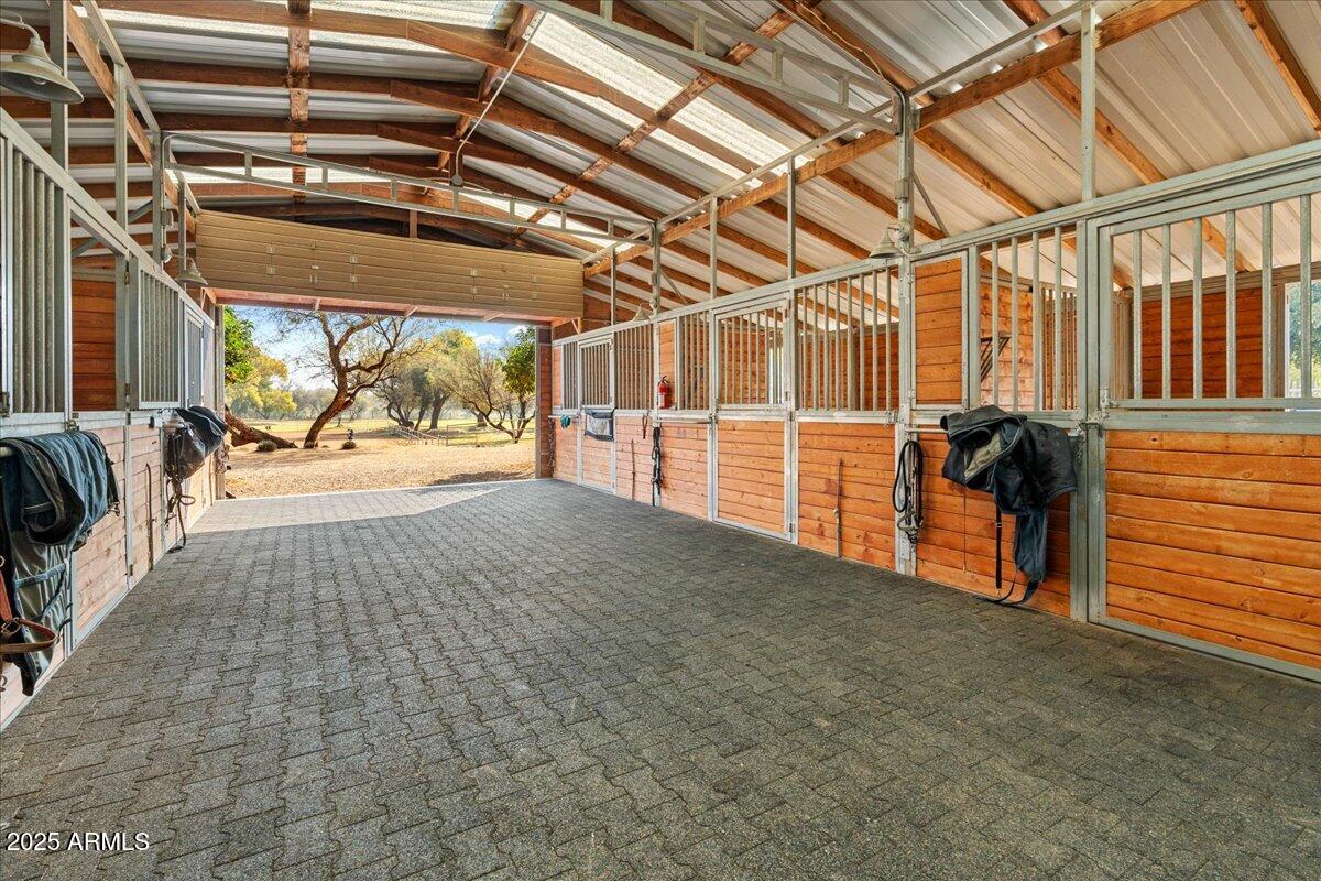 Camp Verde, Arizona, 86322, United States, 4 Bedrooms Bedrooms, ,3 BathroomsBathrooms,Residential,For Sale,1997165