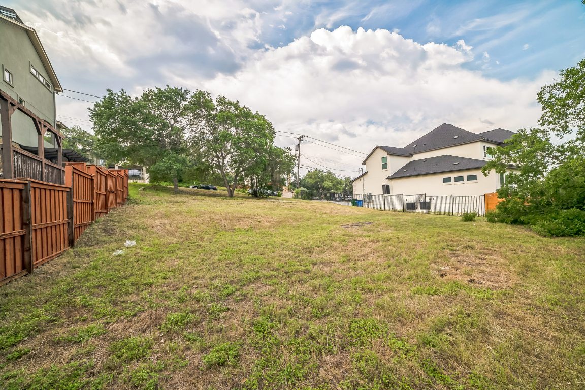 Austin, Texas, 78732, United States, ,Land,For Sale,1820952