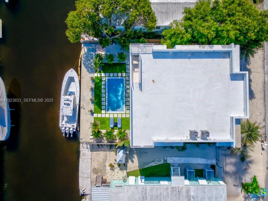 Key Largo, Florida, 33037, United States, 5 Bedrooms Bedrooms, ,3 BathroomsBathrooms,Residential,For Sale,2002061
