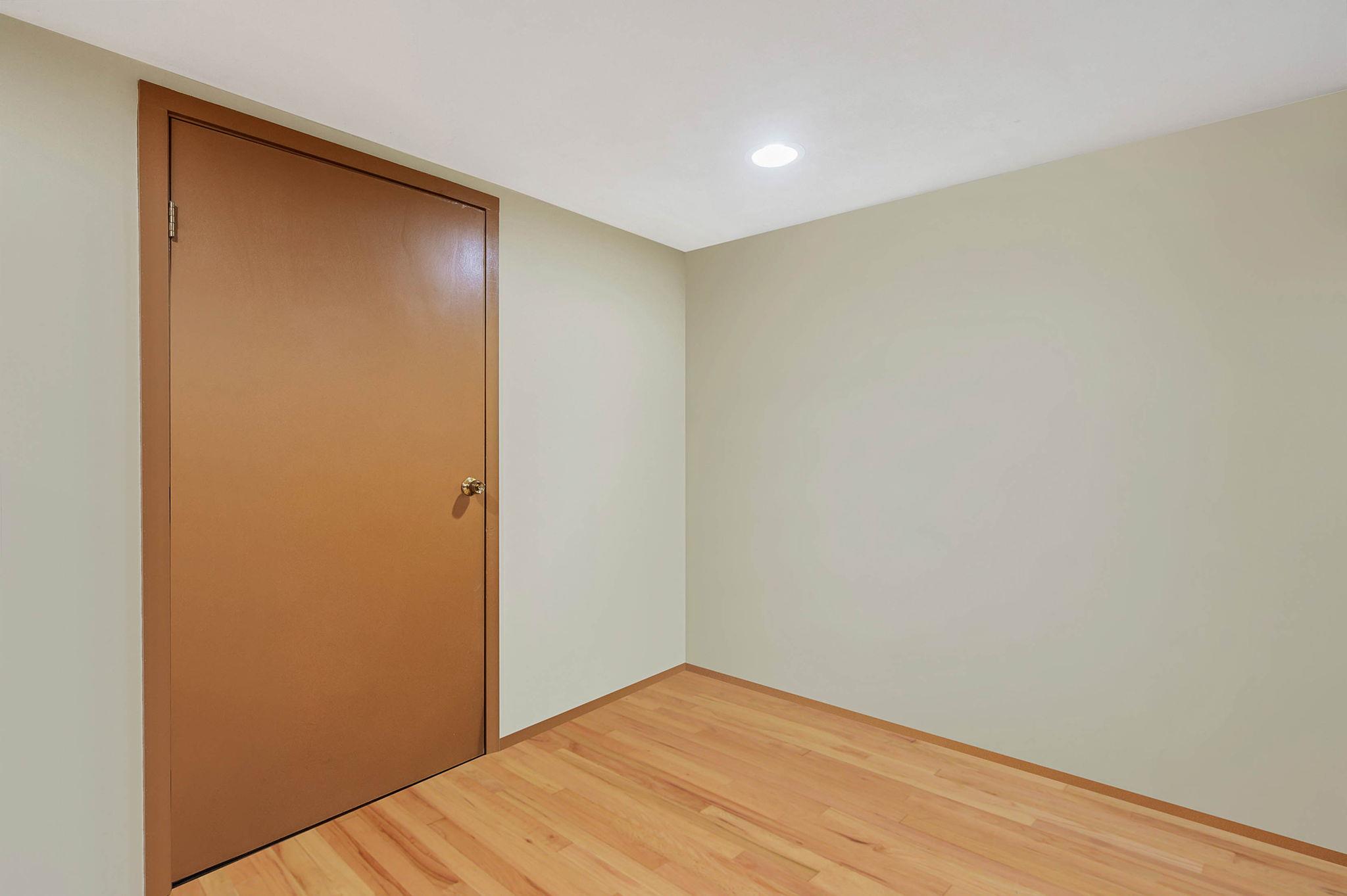 Centereach, New York, 11720, United States, 3 Bedrooms Bedrooms, ,3 BathroomsBathrooms,Residential,For Sale,1821298