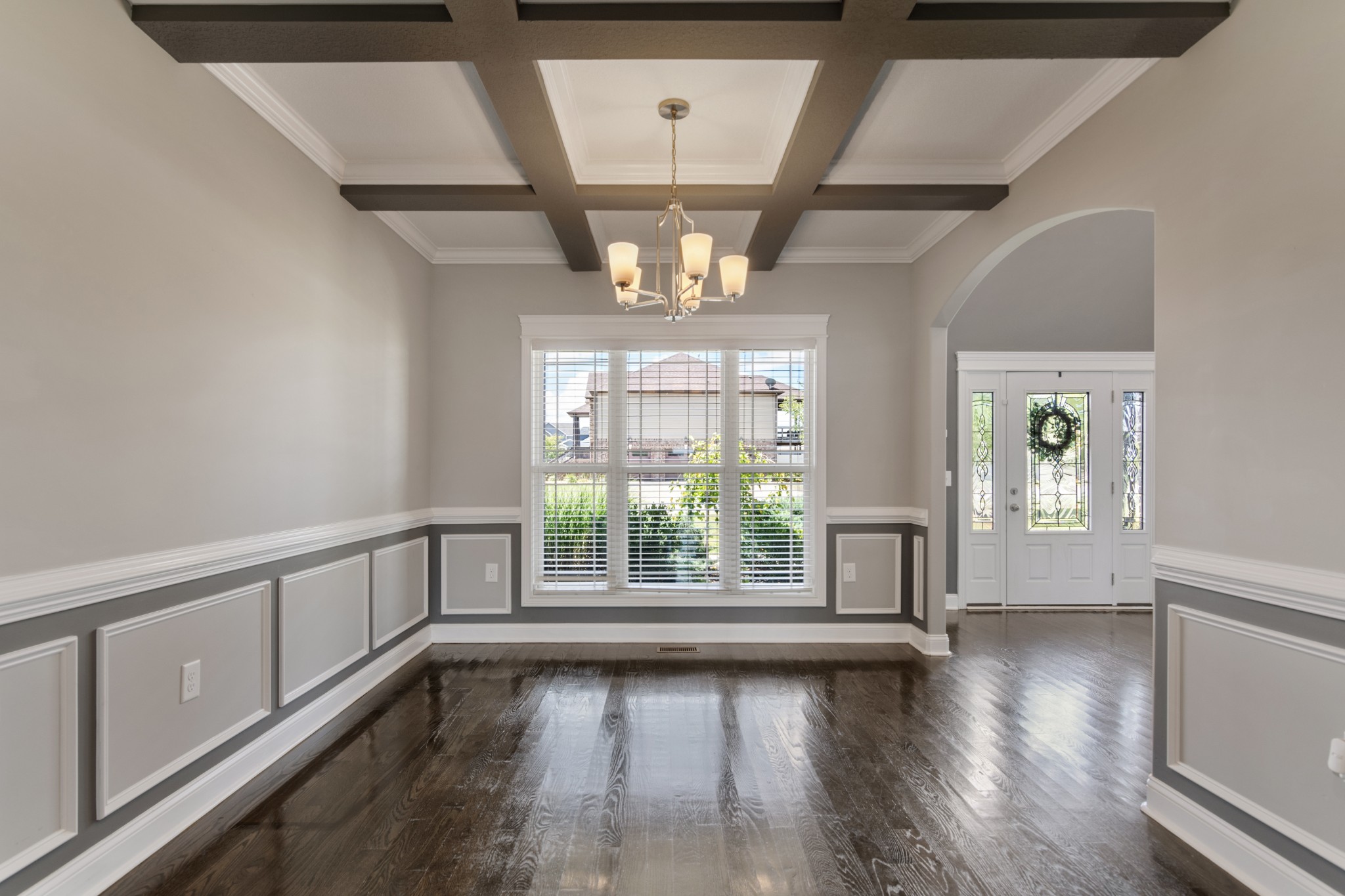 Clarksville, Tennessee, 37043, United States, 5 Bedrooms Bedrooms, ,4 BathroomsBathrooms,Residential,For Sale,1975936