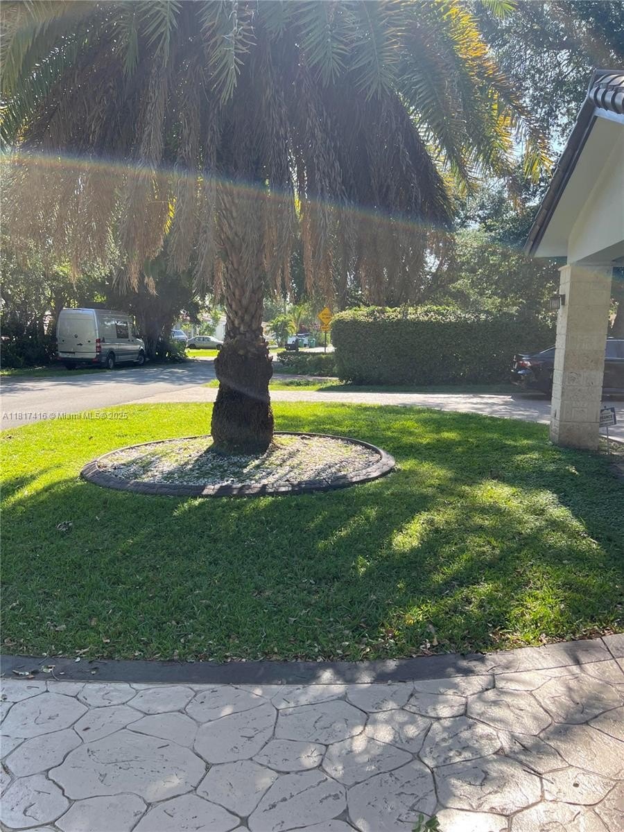 Miami, Florida, 33155, United States, 6 Bedrooms Bedrooms, ,4 BathroomsBathrooms,Residential,For Sale,1979278