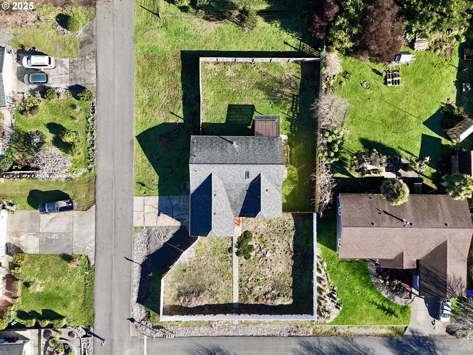 Brookings, Oregon, 97415, United States, 3 Bedrooms Bedrooms, ,2 BathroomsBathrooms,Residential,For Sale,1935920