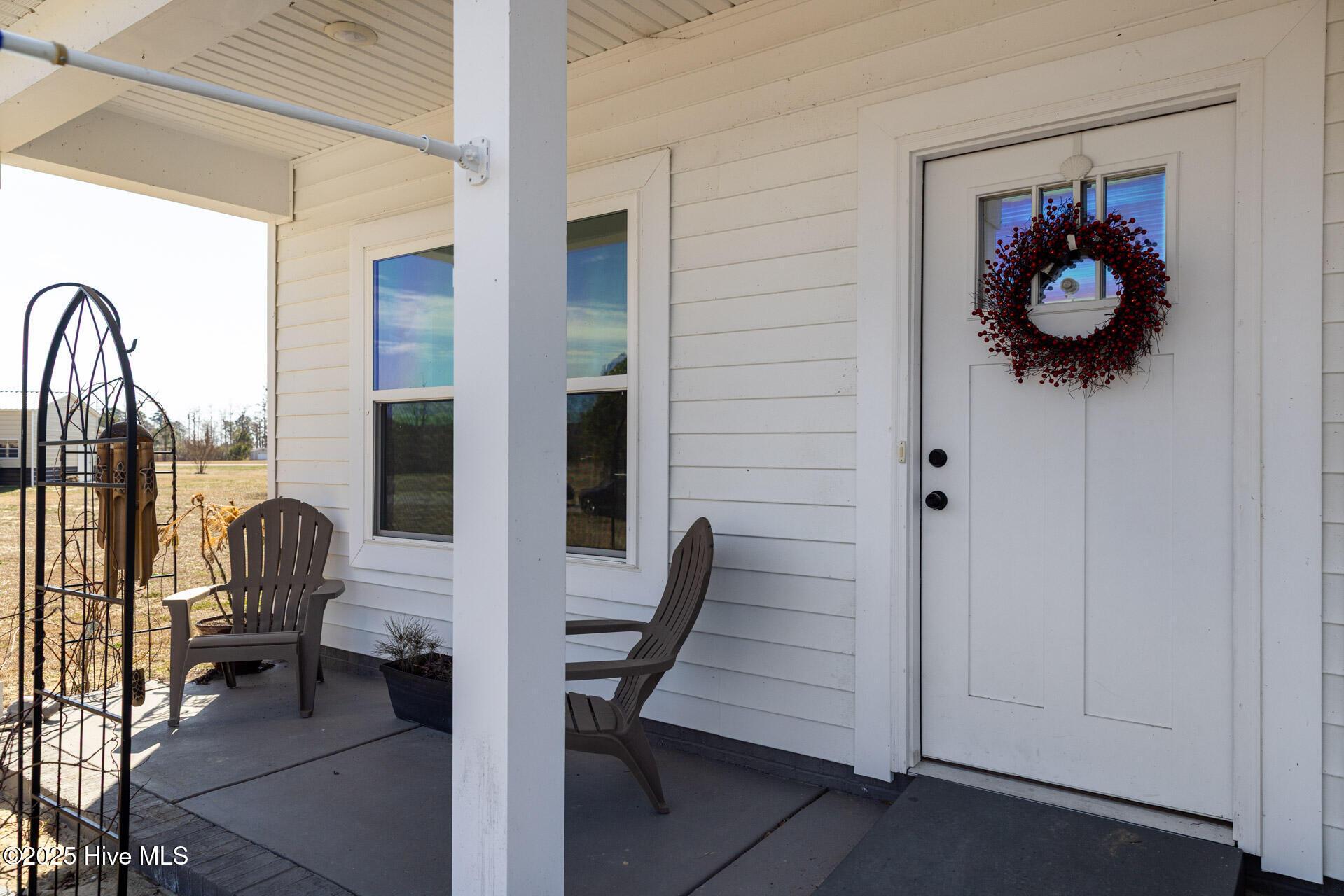 Elizabeth City, North Carolina, 27909, United States, 4 Bedrooms Bedrooms, ,3 BathroomsBathrooms,Residential,For Sale,1729027