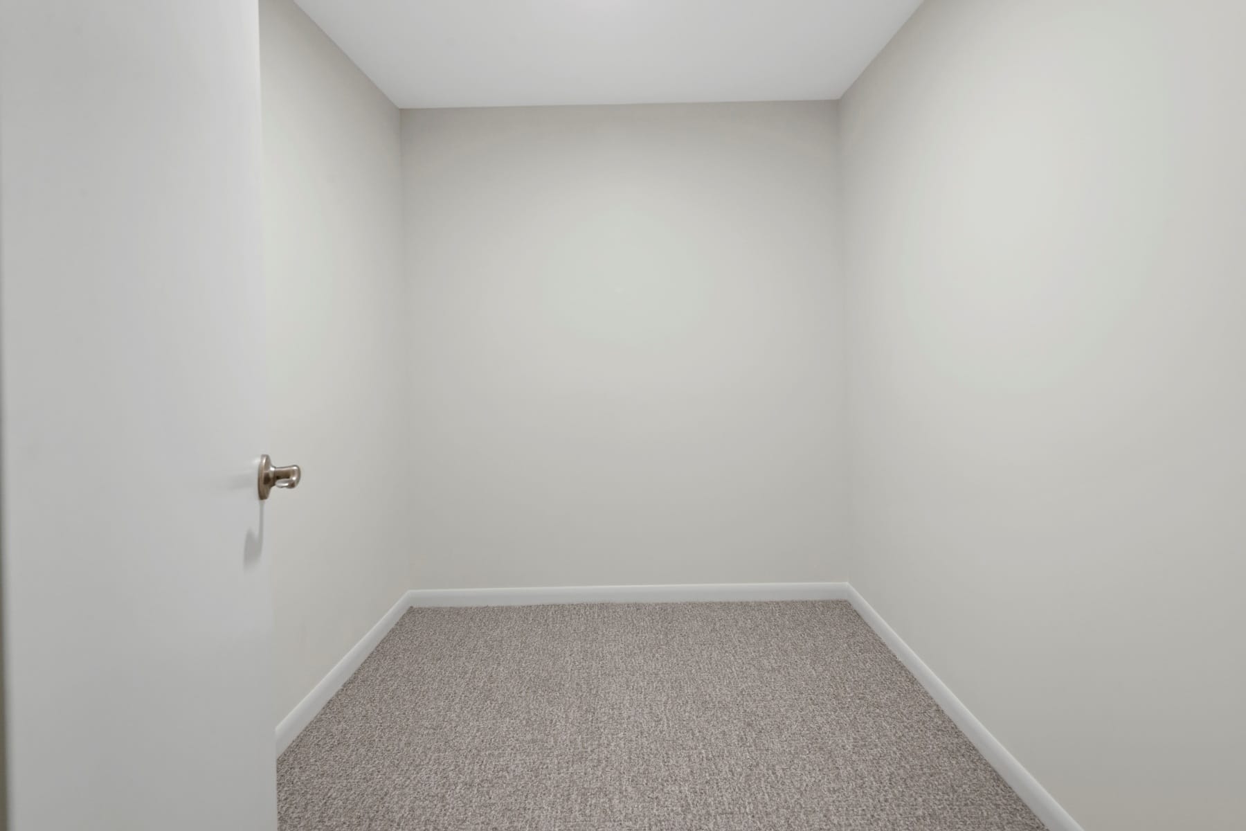  2710 SW MAPLE LN Portland, OR 97225 - 物件實景