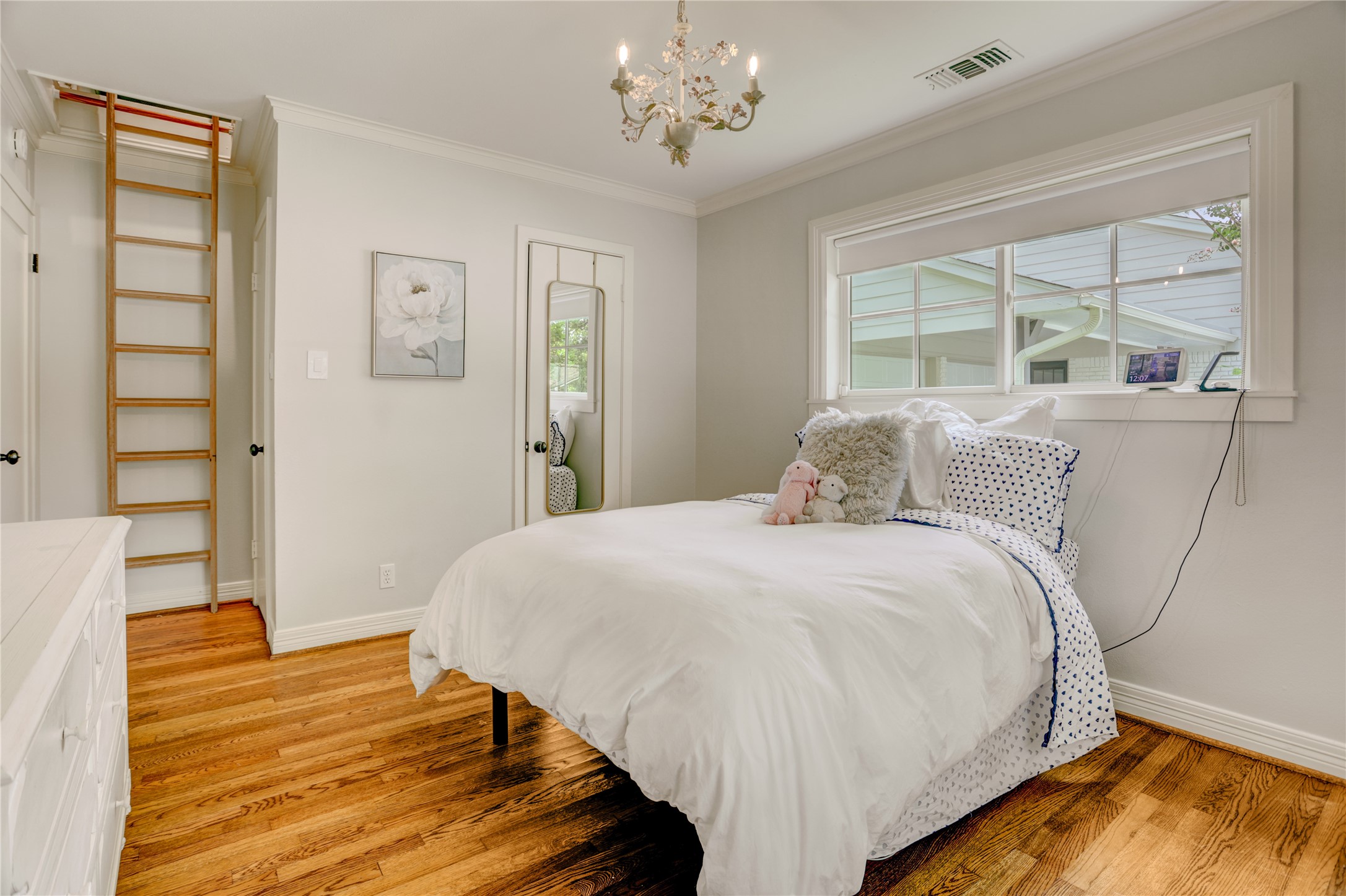  3007 Freshmeadows Drive - 物件實景
