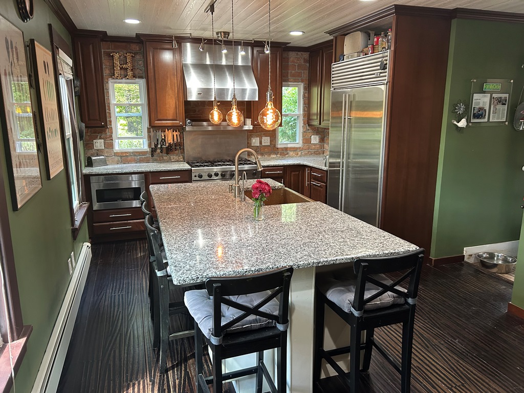 Holmes, New York, 12531, United States, 4 Bedrooms Bedrooms, ,2 BathroomsBathrooms,Residential,For Sale,1979476