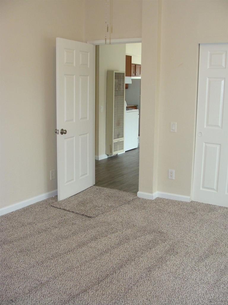 Lakeside, California, 92040, United States, 6 Bedrooms Bedrooms, ,3 BathroomsBathrooms,Residential,For Sale,1905871