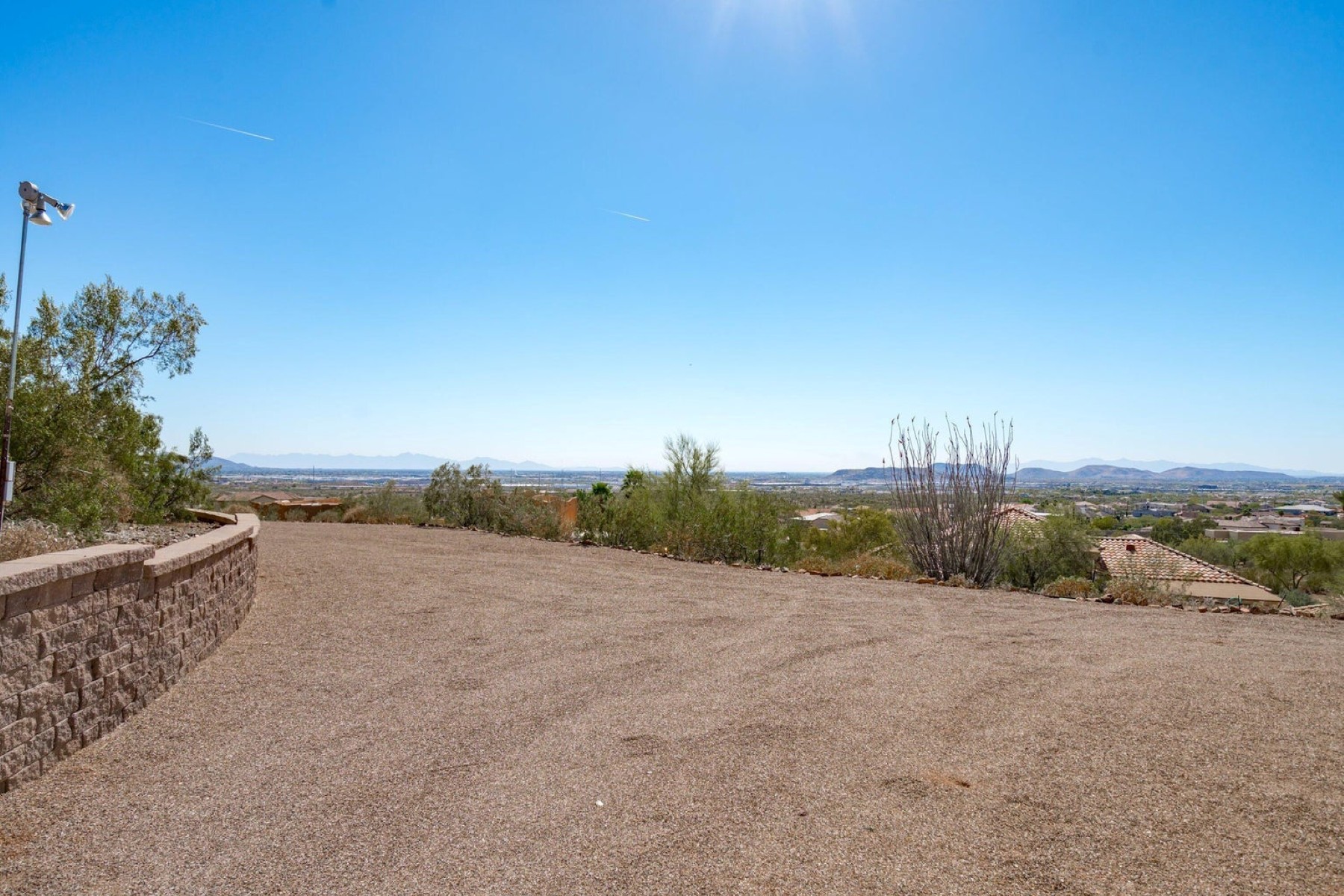  619 E Briles Road ¦Phoenix, AZ - 物件實景