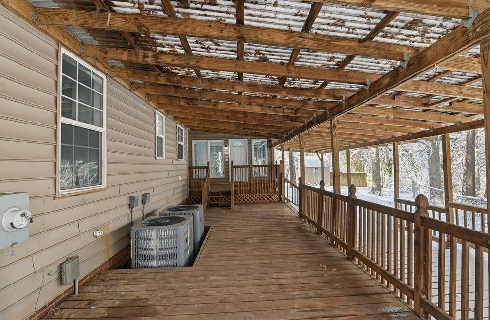 Newport News, Virginia, 23608, United States, 4 Bedrooms Bedrooms, ,4 BathroomsBathrooms,Residential,For Sale,2006290