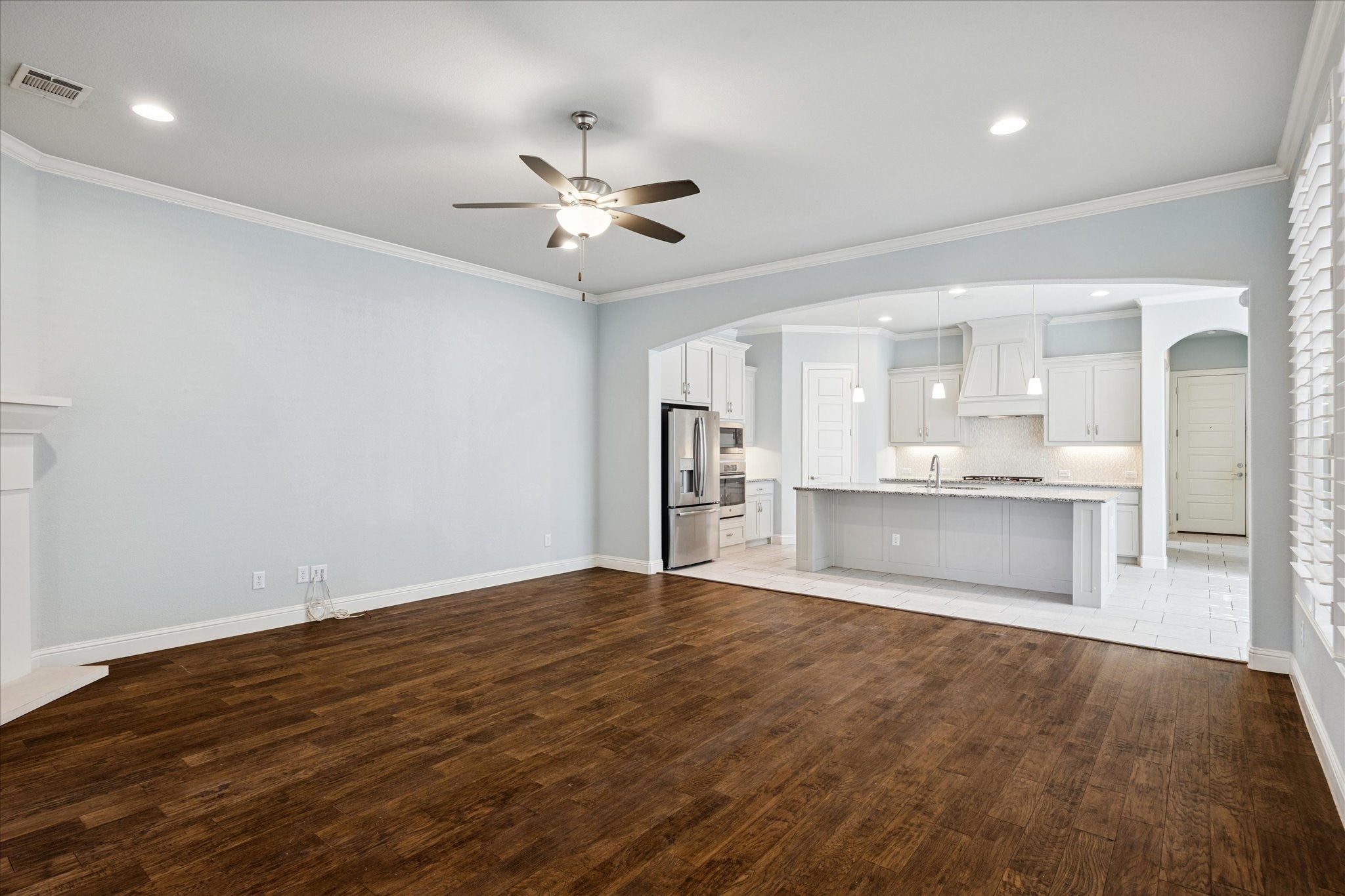 North Richland Hills, Texas, 76182, United States, 4 Bedrooms Bedrooms, ,3 BathroomsBathrooms,Residential,For Sale,2047966