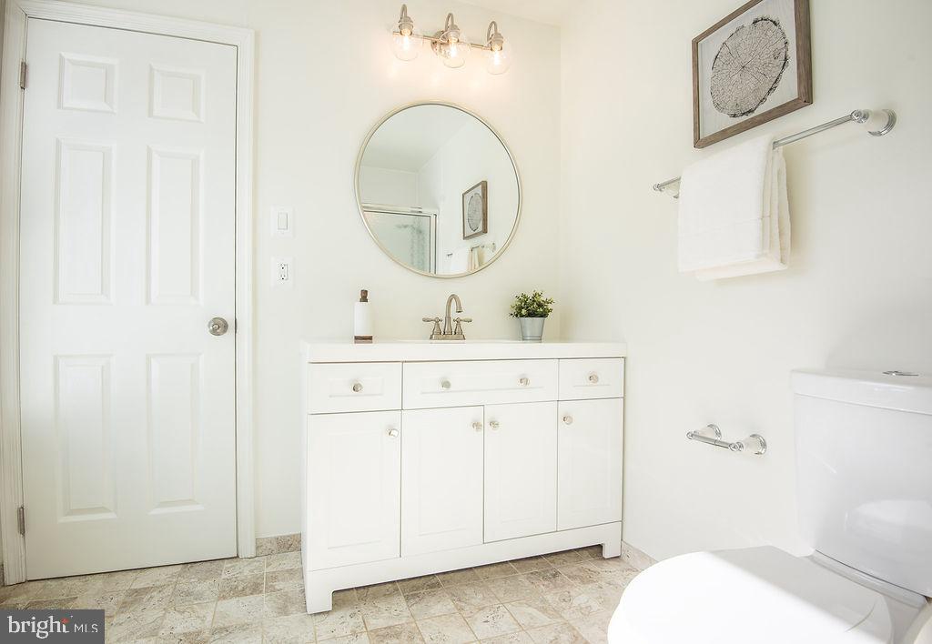 Springfield, Virginia, 22153, United States, 4 Bedrooms Bedrooms, ,3 BathroomsBathrooms,Residential,For Sale,2015320