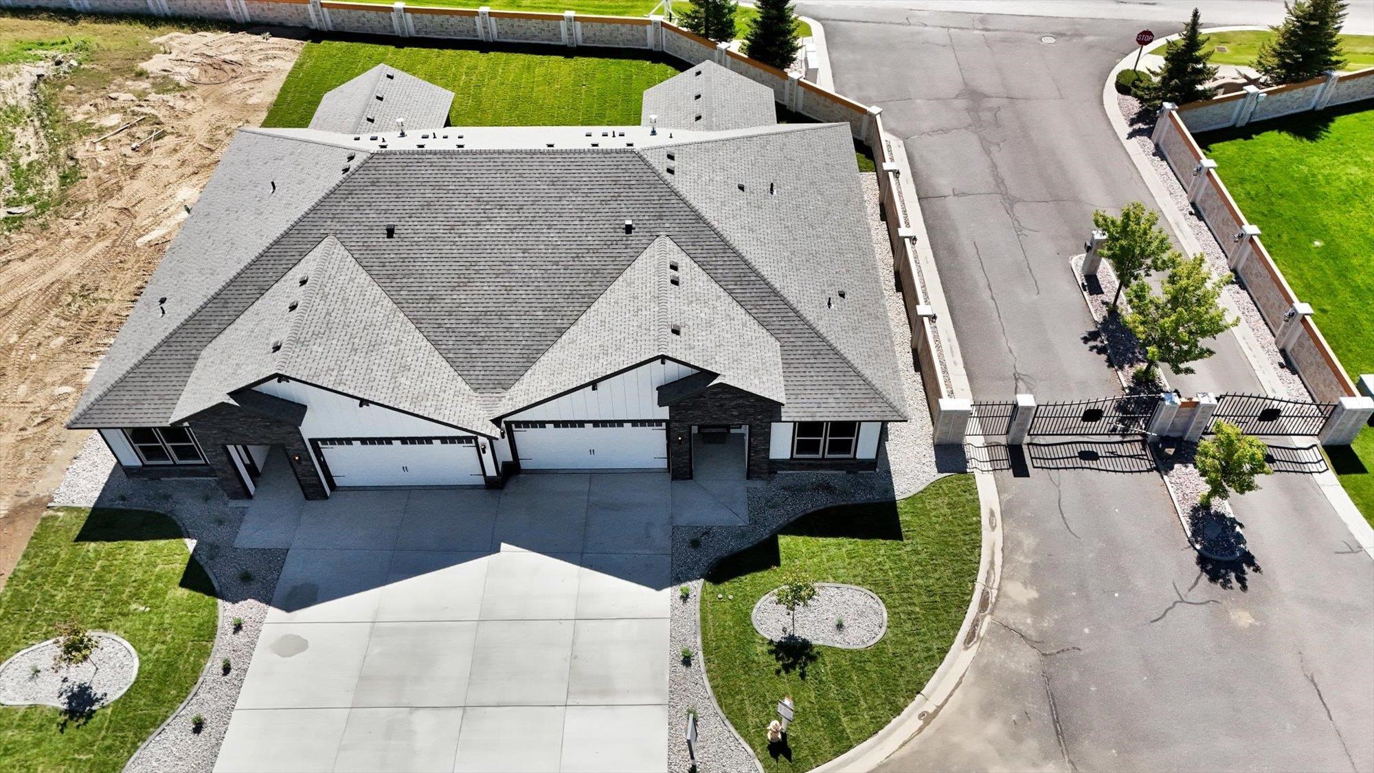 Deer Park, Washington, 99006, United States, 3 Bedrooms Bedrooms, ,2 BathroomsBathrooms,Residential,For Sale,1996180