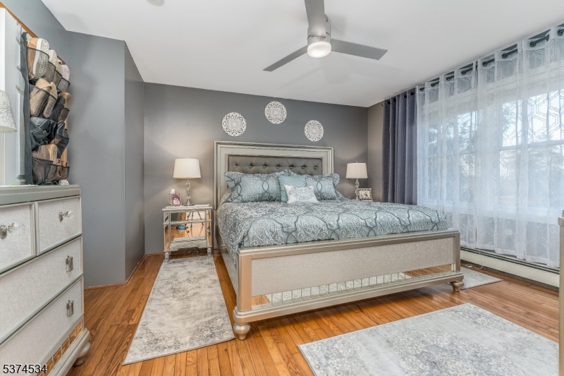 Readington Twp., New Jersey, 08853, United States, 3 Bedrooms Bedrooms, ,3 BathroomsBathrooms,Residential,For Sale,1903743