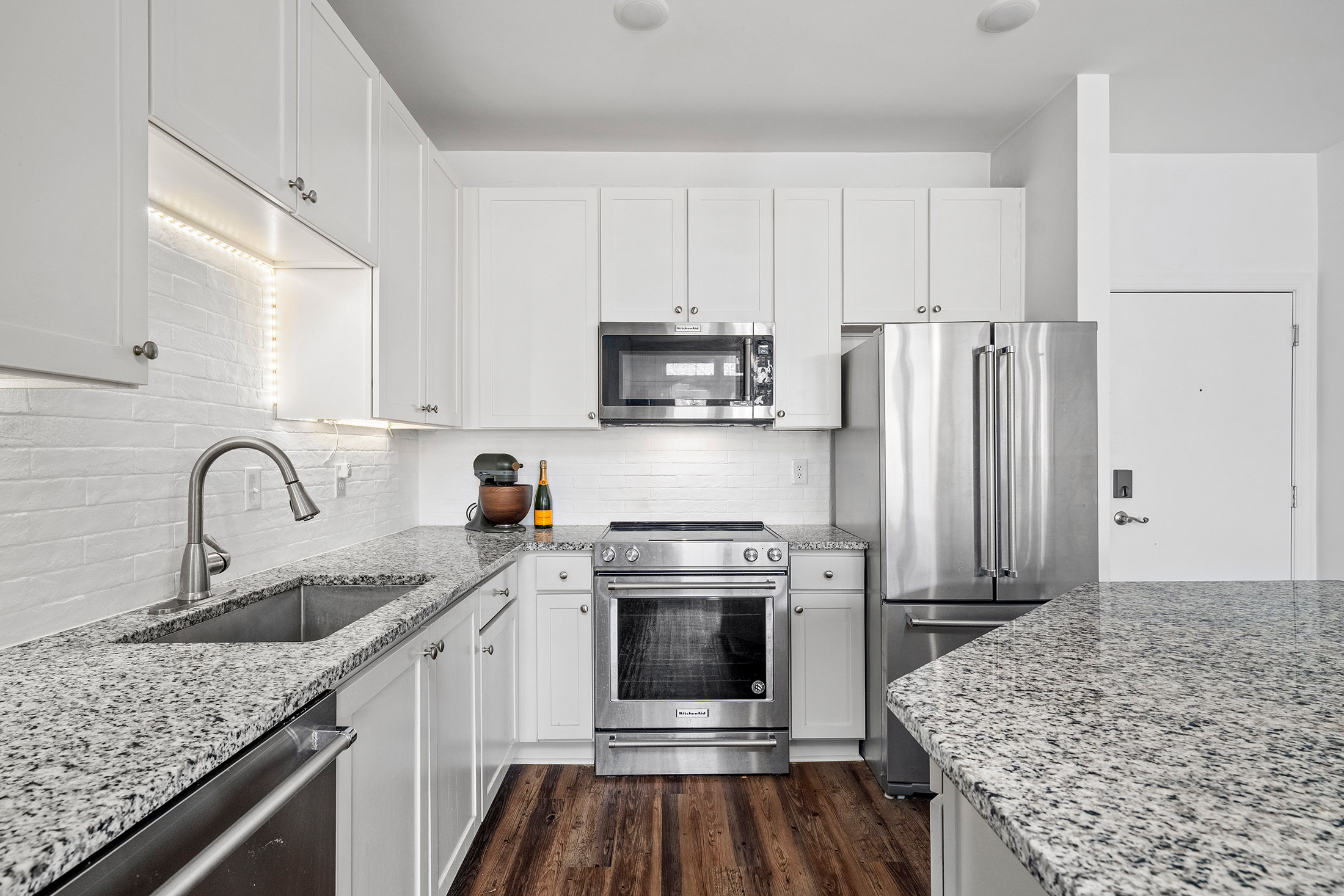  Beautifully Updated BeltLine Condo - 物件實景