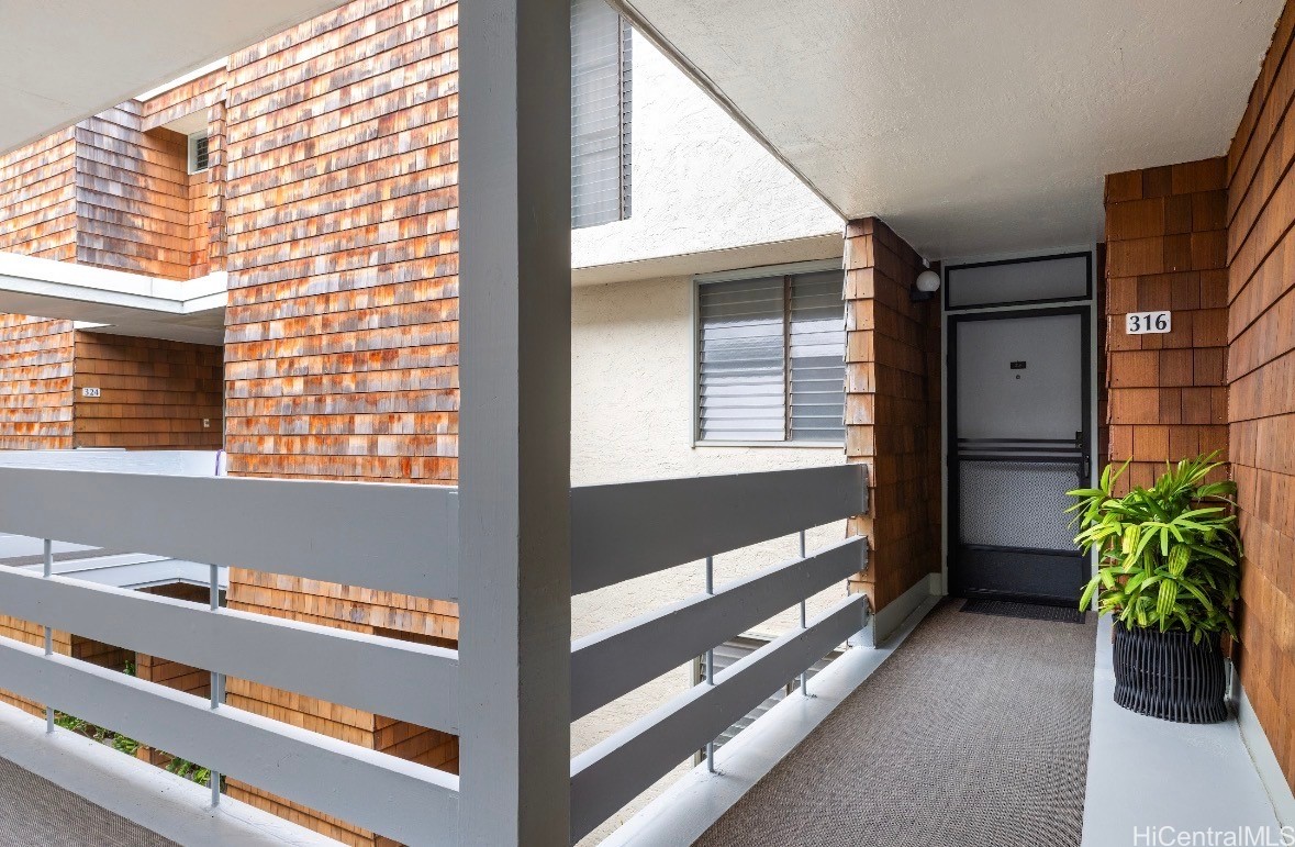 Kailua, Hawaii, 96734, United States, 3 Bedrooms Bedrooms, ,2 BathroomsBathrooms,Residential,For Sale,1987642