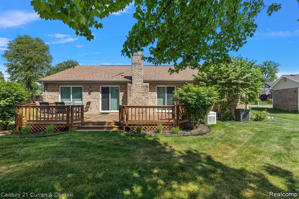 Livonia, Michigan, 48152, United States, 3 Bedrooms Bedrooms, ,3 BathroomsBathrooms,Residential,For Sale,1980110