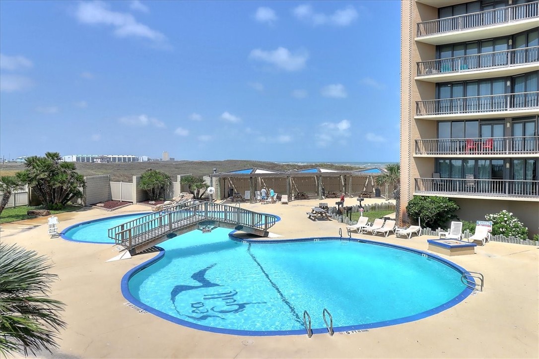 Port Aransas, Texas, 78373, United States, 2 Bedrooms Bedrooms, ,2 BathroomsBathrooms,Residential,For Sale,1906640