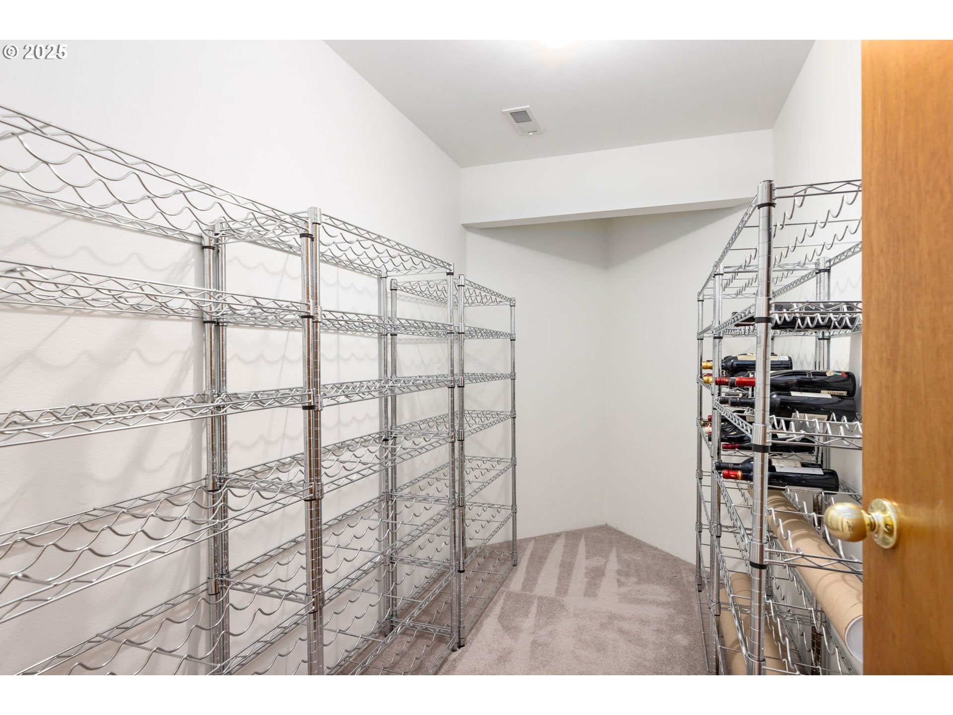 Happy Valley, Oregon, 97086, United States, 3 Bedrooms Bedrooms, ,4 BathroomsBathrooms,Residential,For Sale,1990937