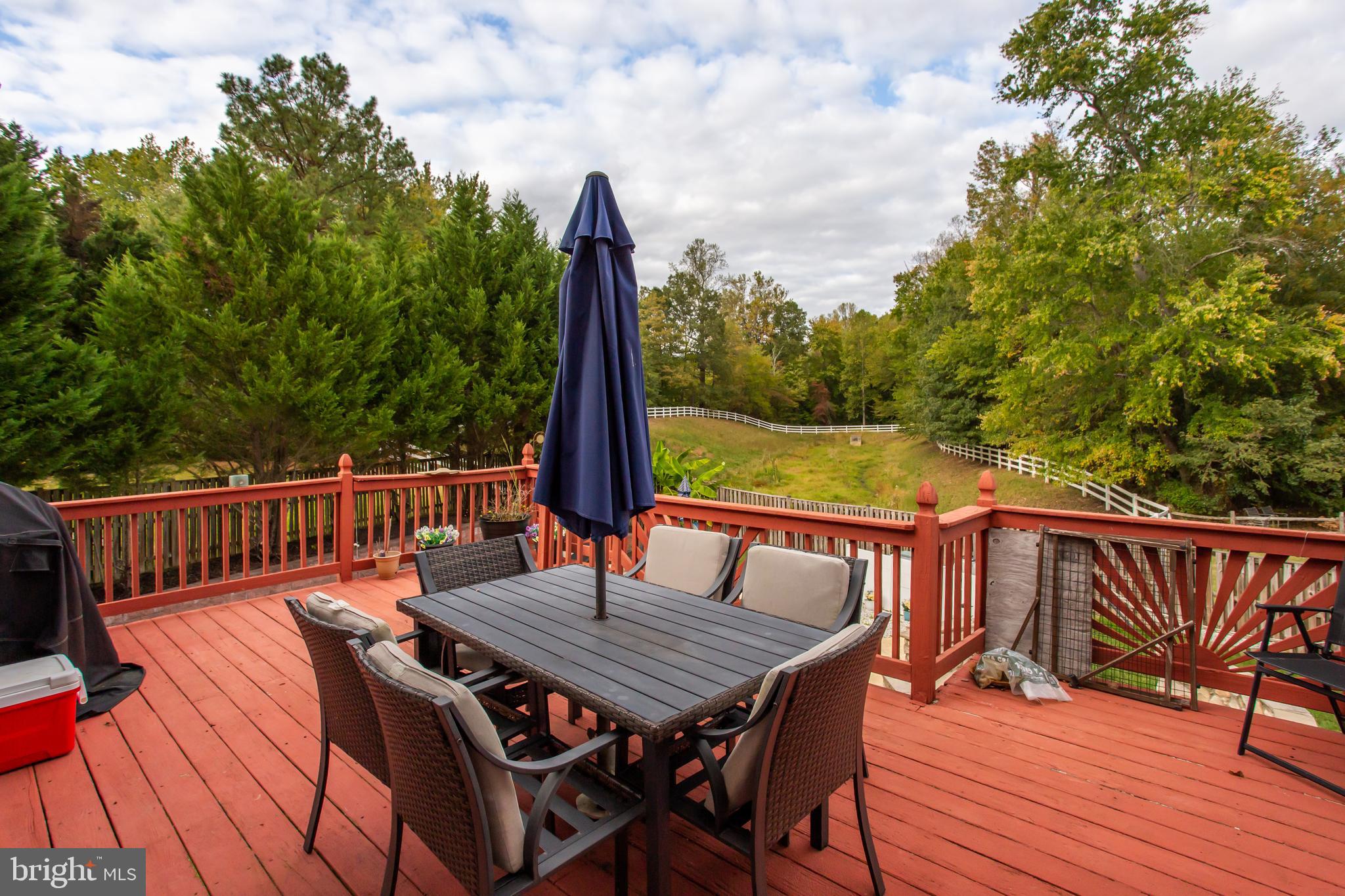 Waldorf, Maryland, 20601, United States, 5 Bedrooms Bedrooms, ,5 BathroomsBathrooms,Residential,For Sale,1977344