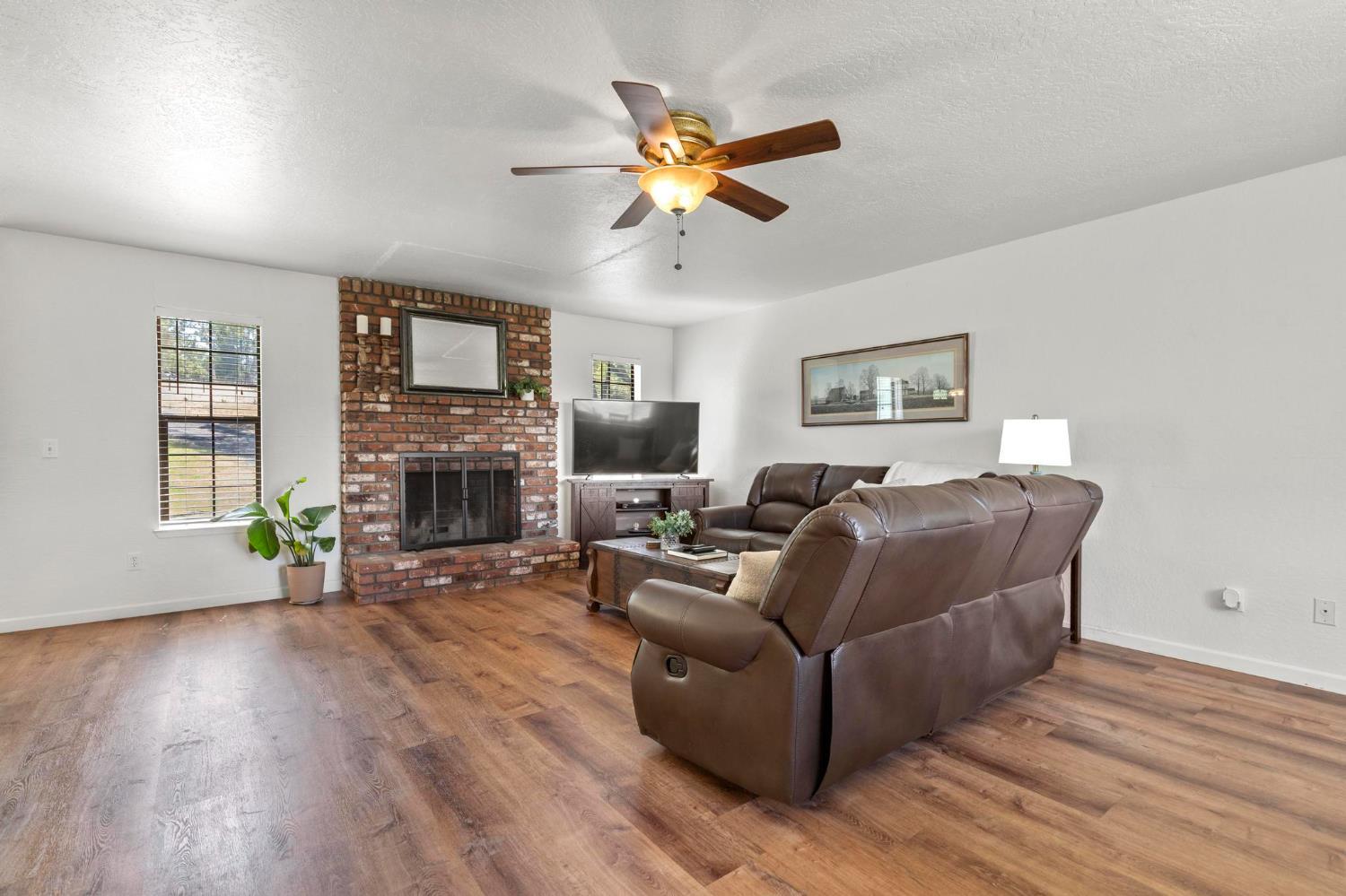 Marysville, California, 95901, United States, 2 Bedrooms Bedrooms, ,2 BathroomsBathrooms,Residential,For Sale,1927957
