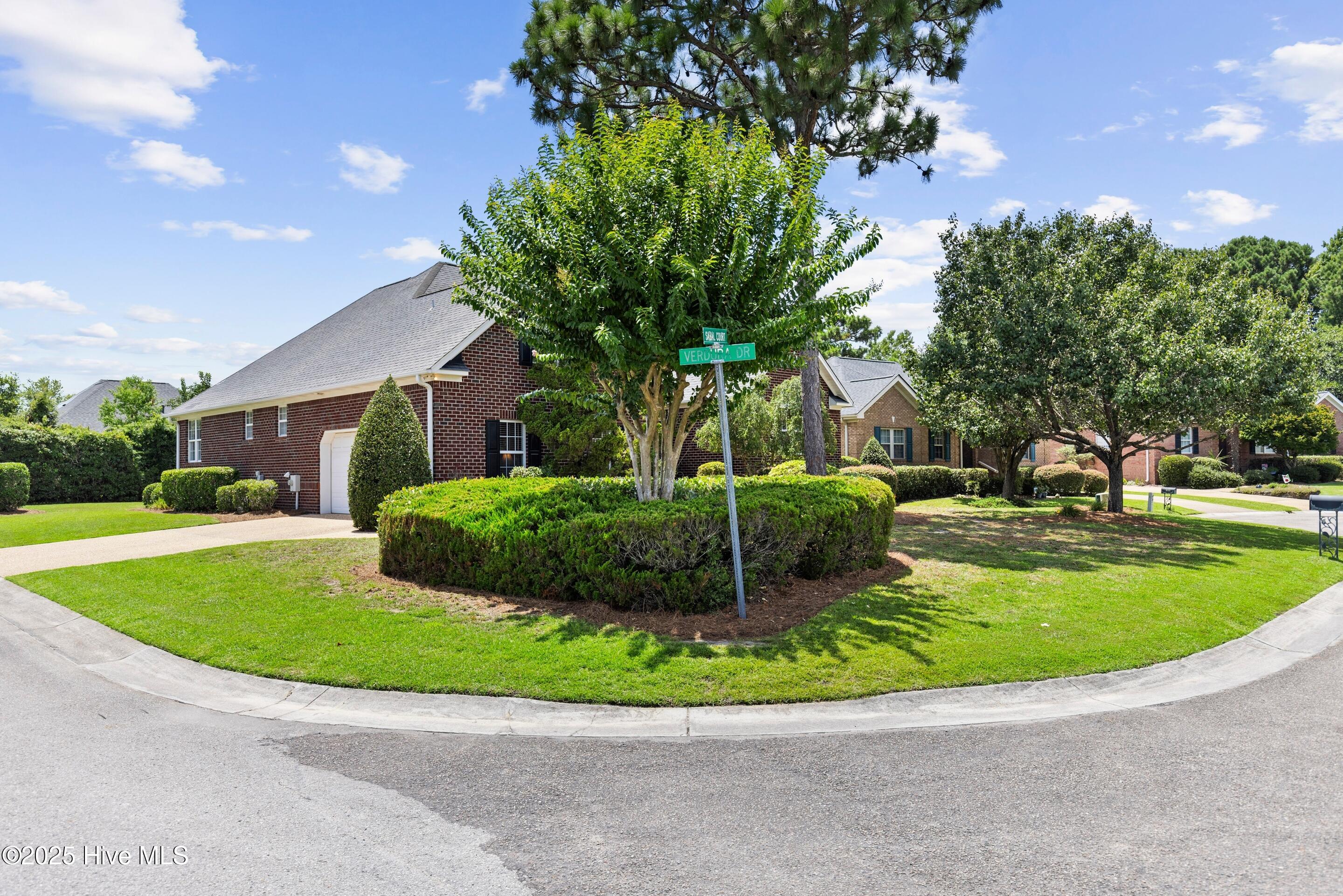 Wilmington, North Carolina, 28409, United States, 4 Bedrooms Bedrooms, ,3 BathroomsBathrooms,Residential,For Sale,1898708