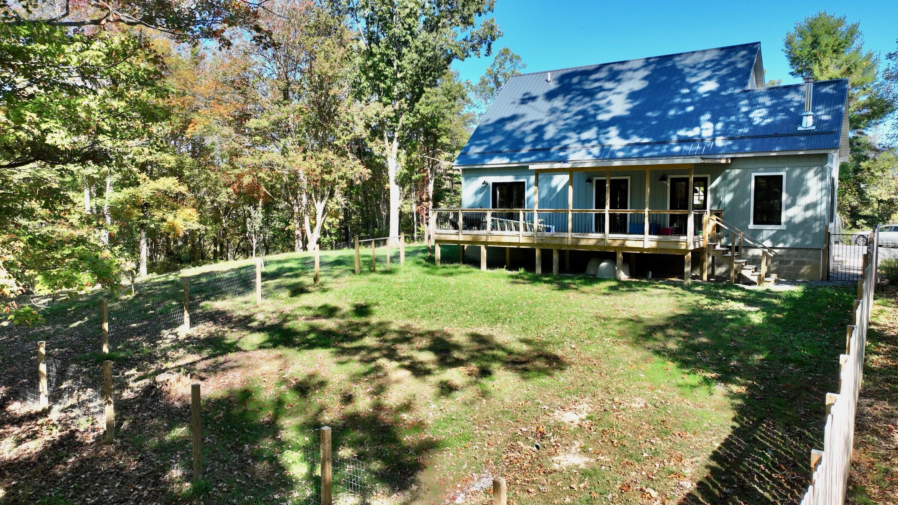 Hinton, West Virginia, 25951, United States, 3 Bedrooms Bedrooms, ,3 BathroomsBathrooms,Residential,For Sale,1770646