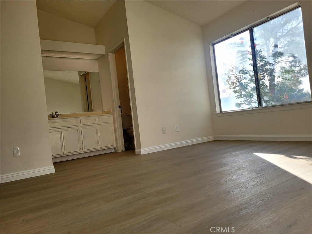 Victorville, California, 92392, United States, 3 Bedrooms Bedrooms, ,2 BathroomsBathrooms,Residential,For Sale,1988304