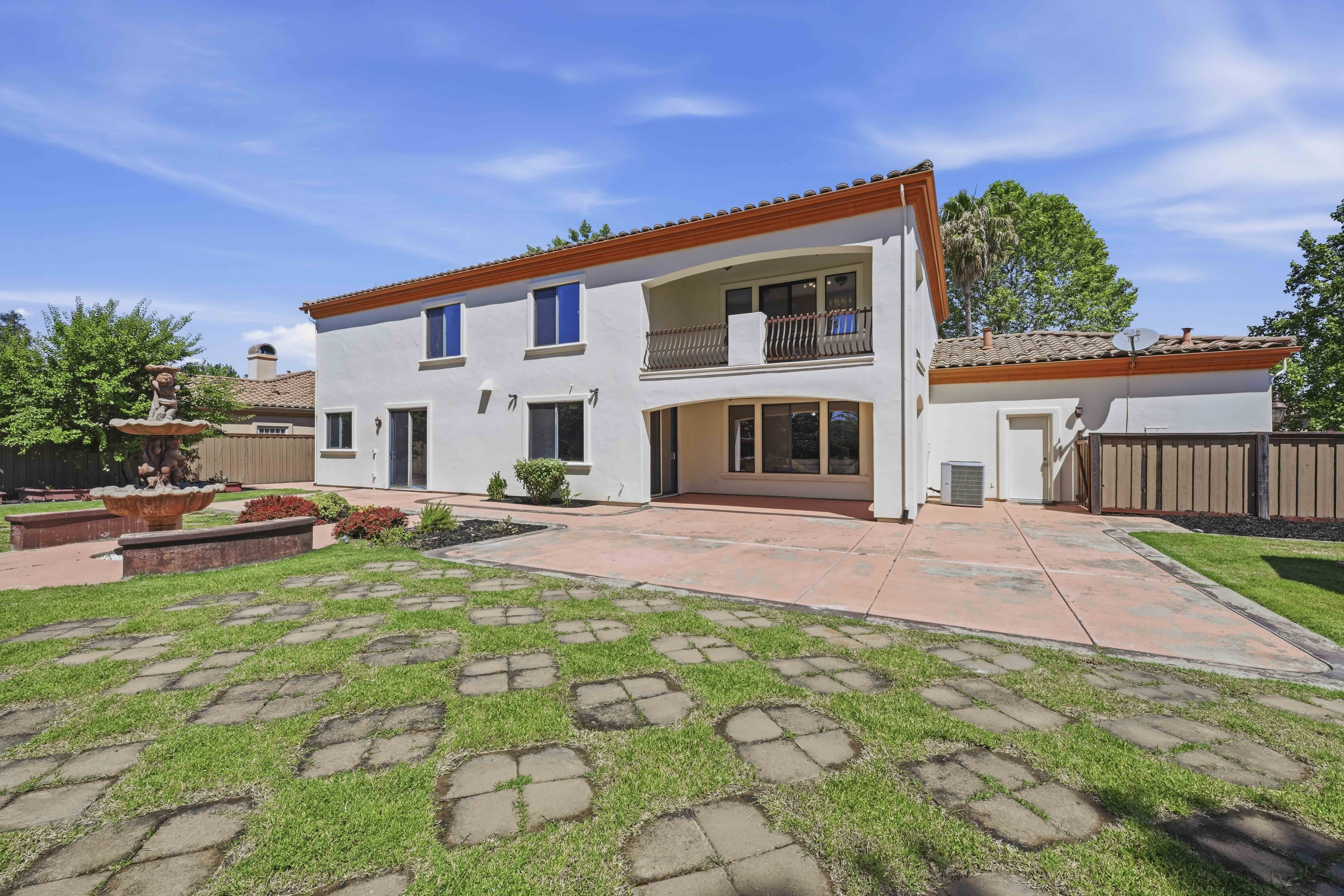  8587 Indianwood Lane, Roseville, CA 95747 - 物件實景