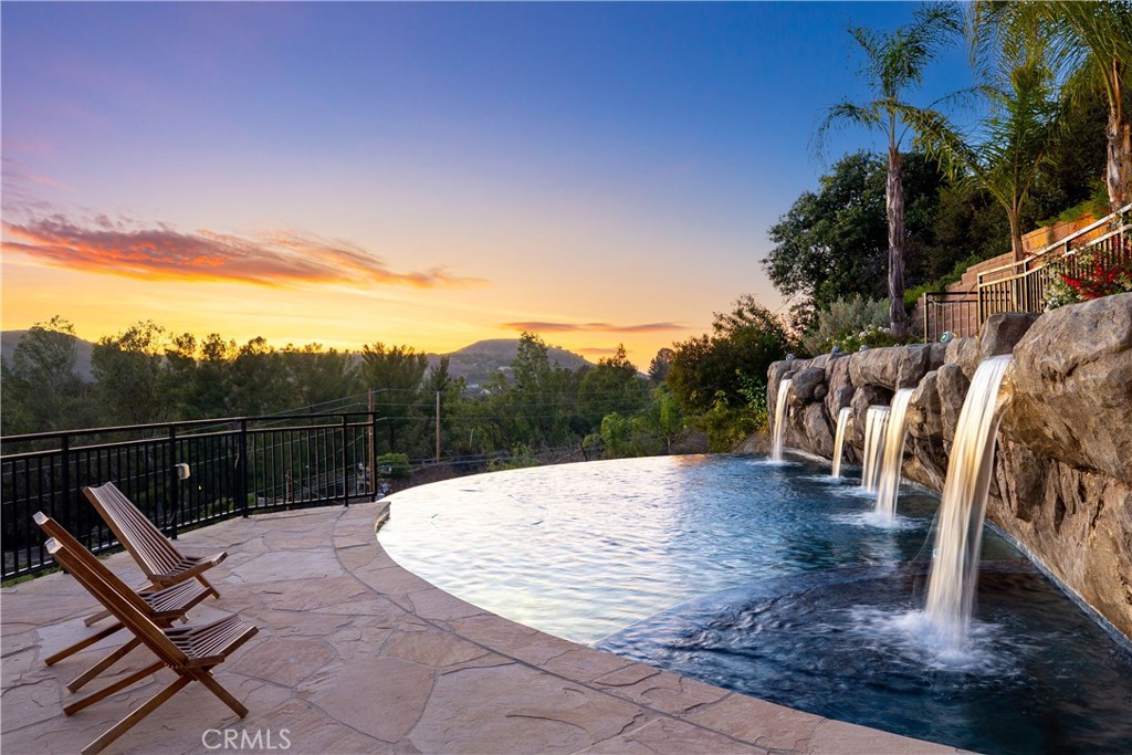 Calabasas, California, 91302, United States, 4 Bedrooms Bedrooms, ,4 BathroomsBathrooms,Residential,For Sale,1856479