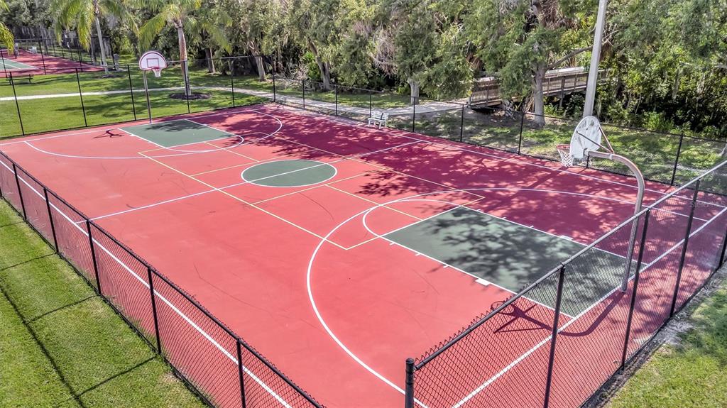 Bradenton, Florida, 34212, United States, 3 Bedrooms Bedrooms, ,4 BathroomsBathrooms,Residential,For Sale,1910869