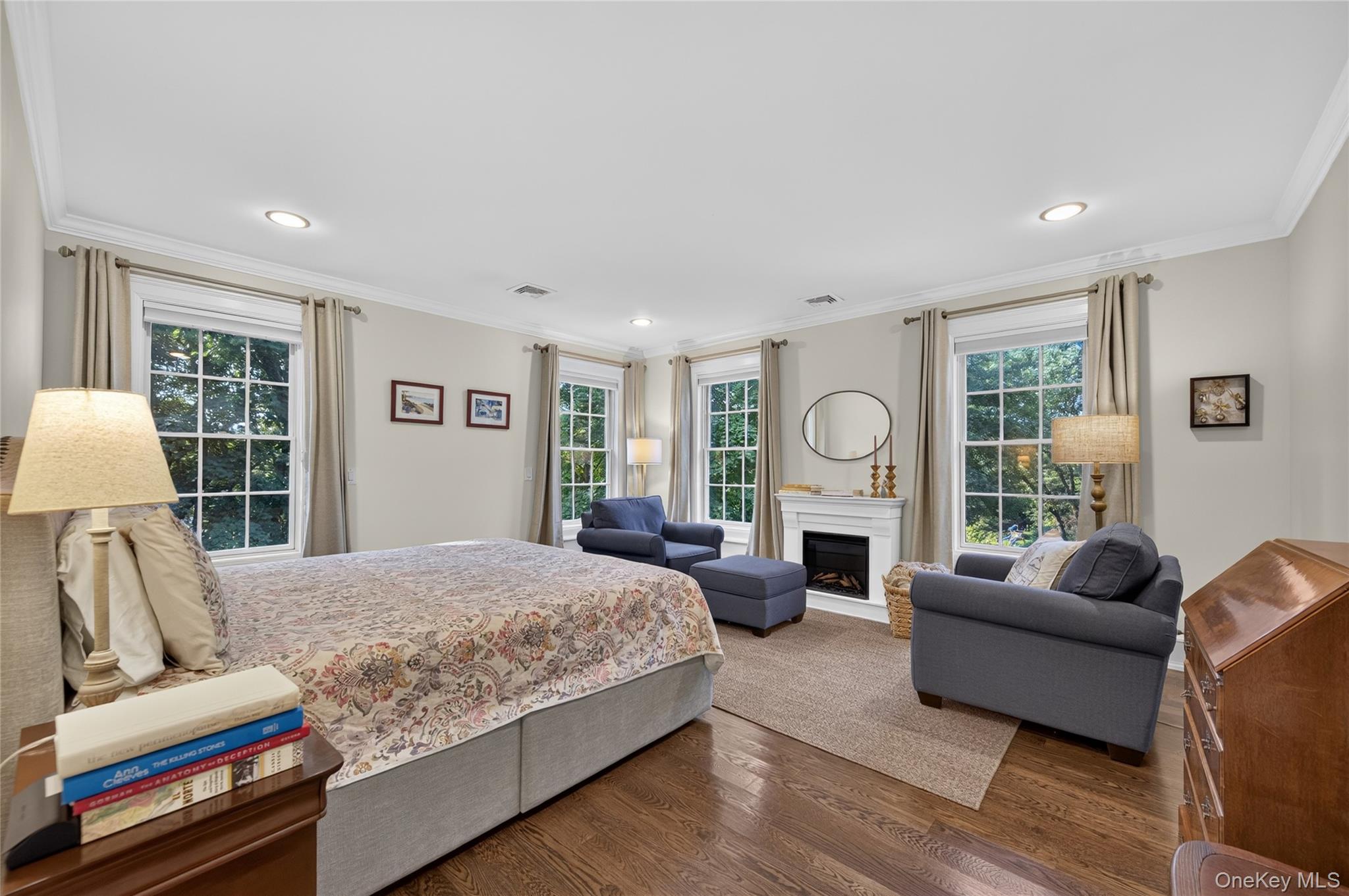  15 Thorman Lane, Huntington, NY, 11743 - 物件實景