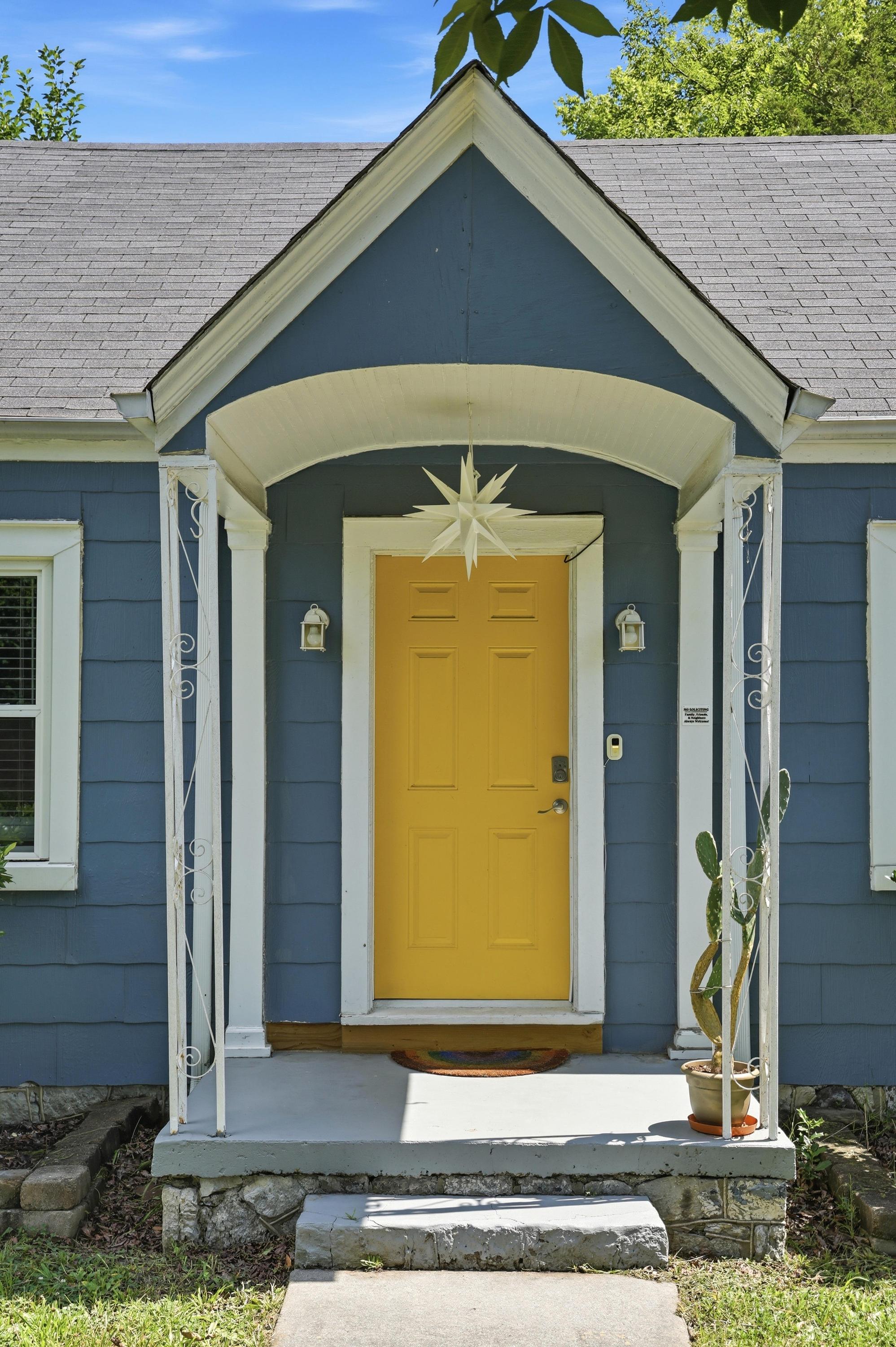 Sunbeam Ave, Chattanooga, TN 37411