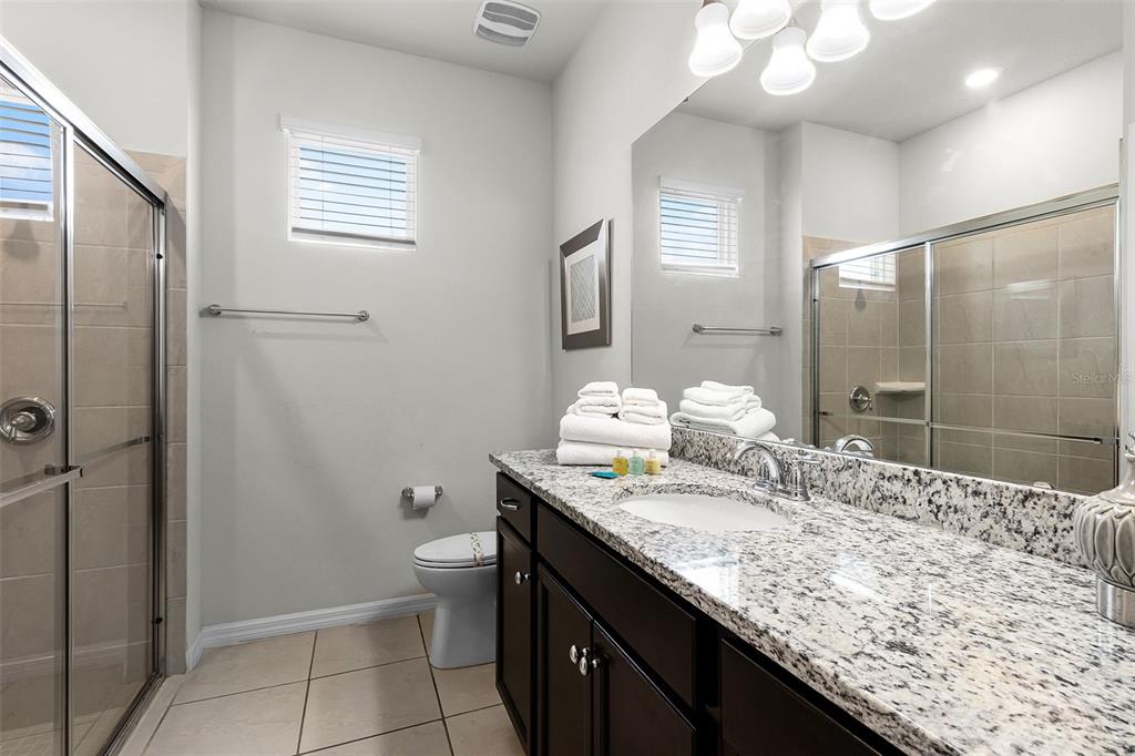 Davenport, Florida, 33897, United States, 10 Bedrooms Bedrooms, ,8 BathroomsBathrooms,Residential,For Sale,1897679