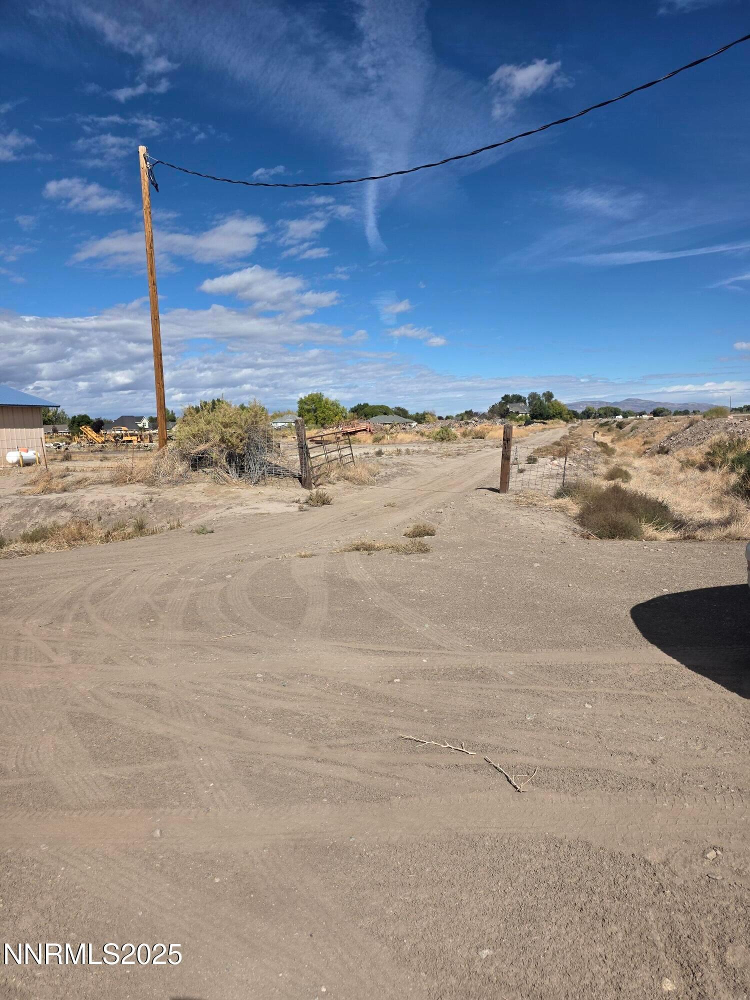 Yerington, Nevada, 89447, United States, ,Residential,For Sale,1987717