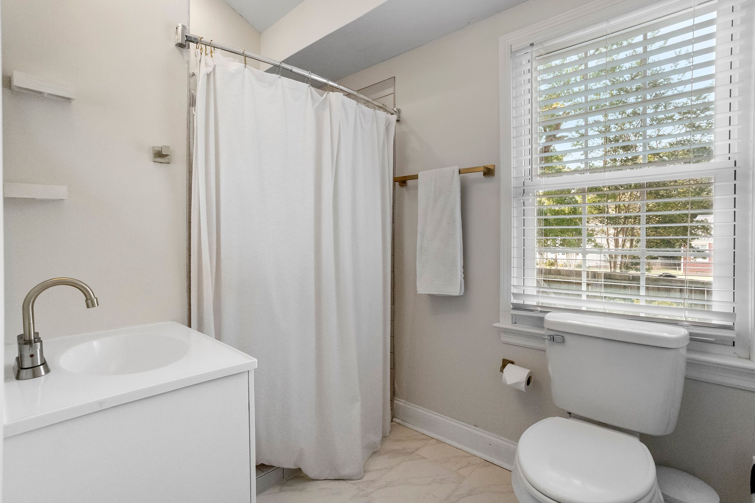  702 Colleton Road, Raleigh, NC 27610 - 物件實景