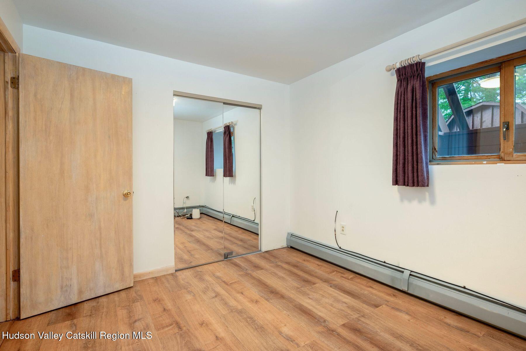 Hunter, New York, 12442, United States, 7 Bedrooms Bedrooms, ,3 BathroomsBathrooms,Residential,For Sale,1856172