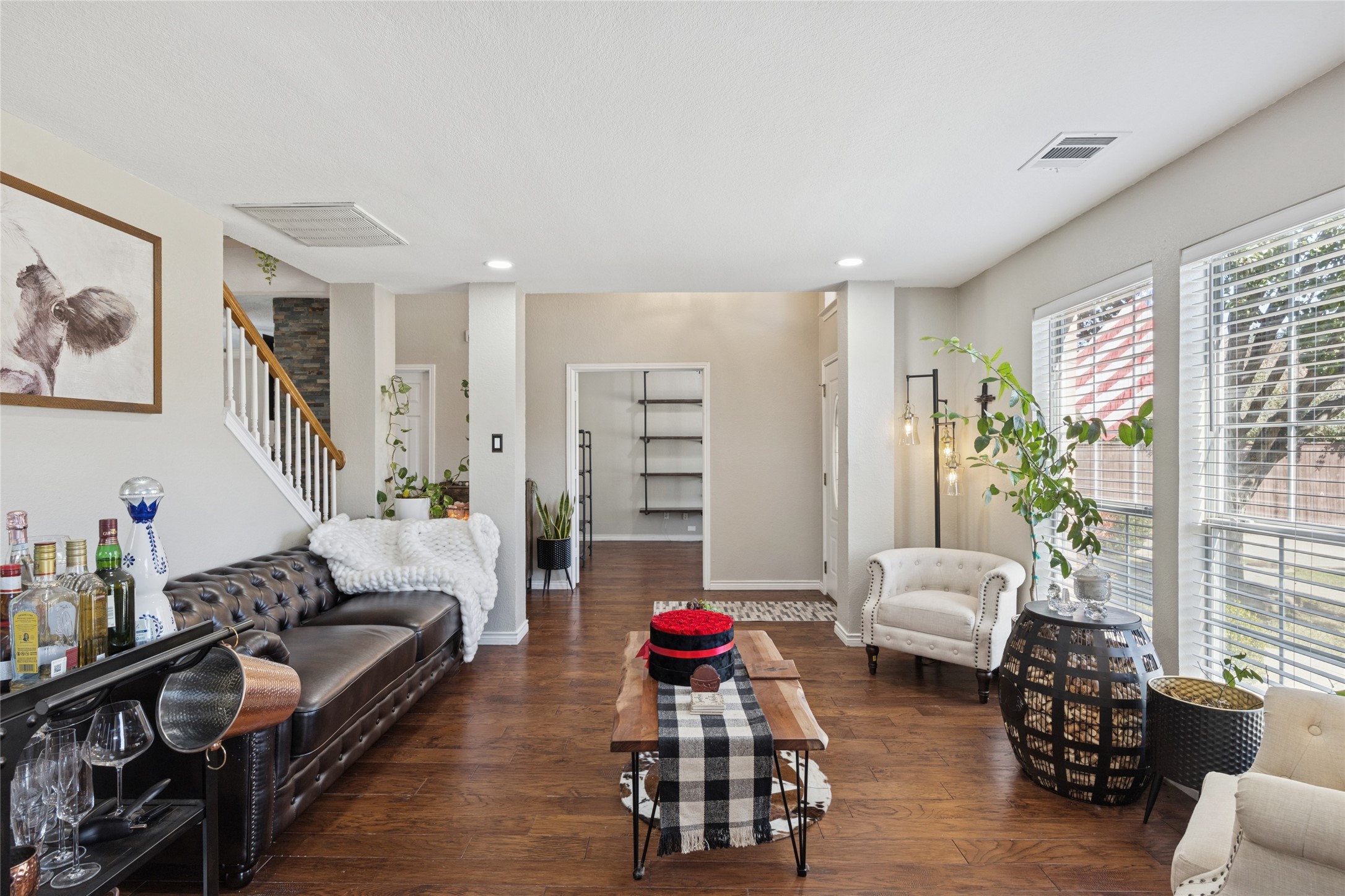 Keller, Texas, 76248, United States, 5 Bedrooms Bedrooms, ,3 BathroomsBathrooms,Residential,For Sale,1988935