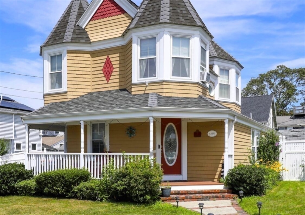 Wareham, Massachusetts, 02558, United States, 3 Bedrooms Bedrooms, ,2 BathroomsBathrooms,Residential,For Sale,1926359